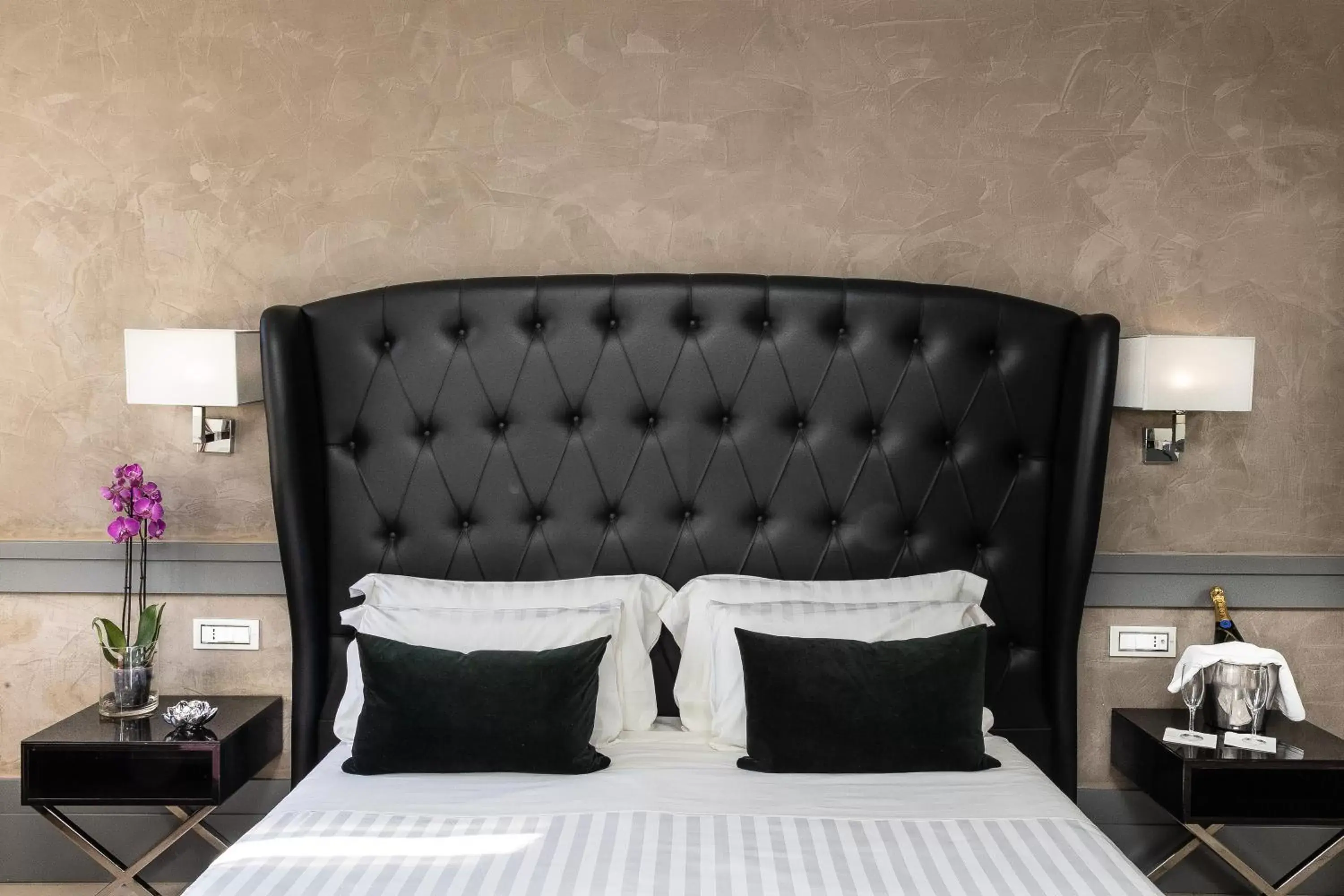 Bedroom, Bed in Hotel Castellino Roma