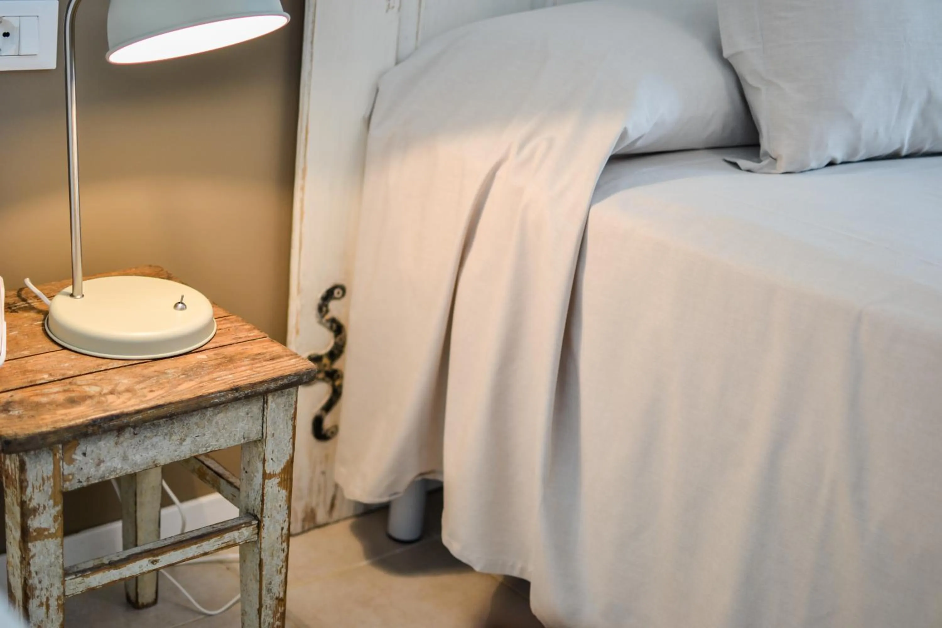 Decorative detail, Bed in Hotel Maximilian