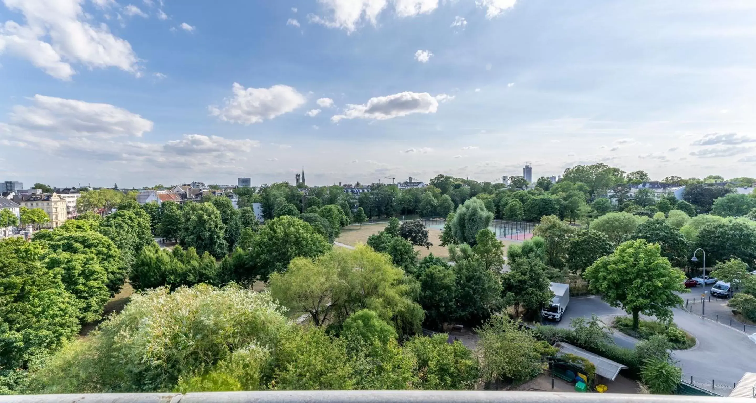 City view in PLAZA Premium Köln City view in PLAZA Premium Köln