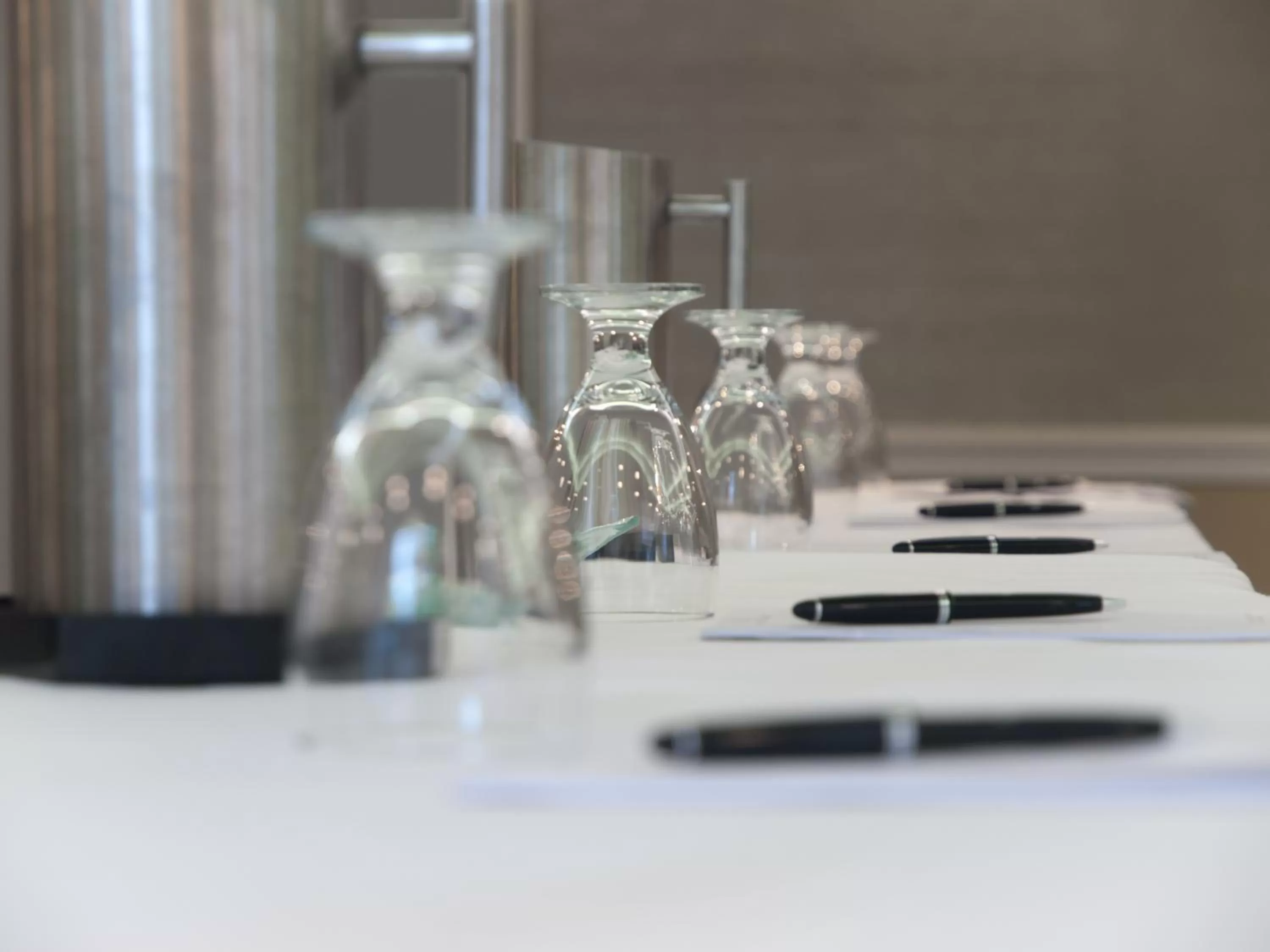 Meeting/conference room in State Plaza Hotel