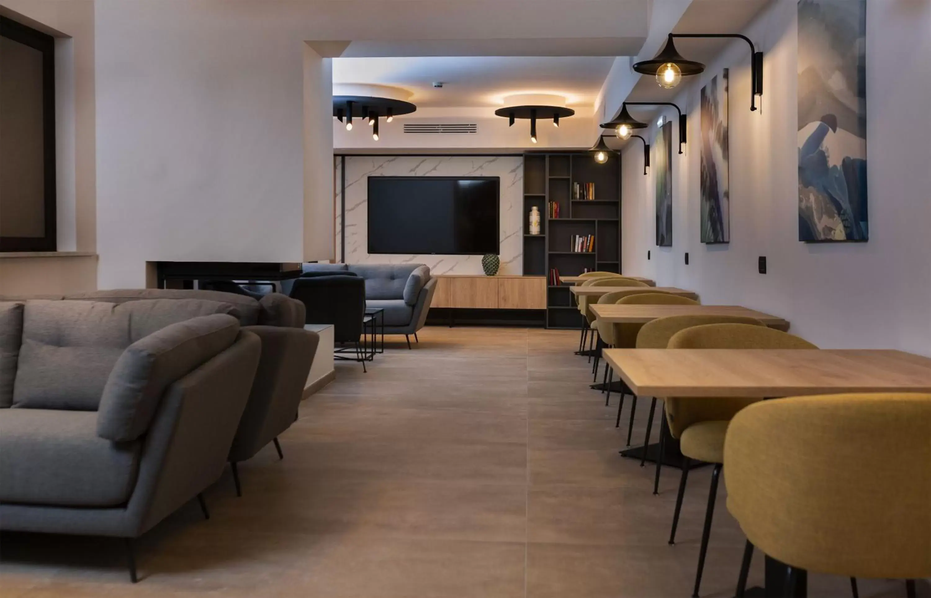 Seating area, Lounge/Bar in Donna Vì Hotel