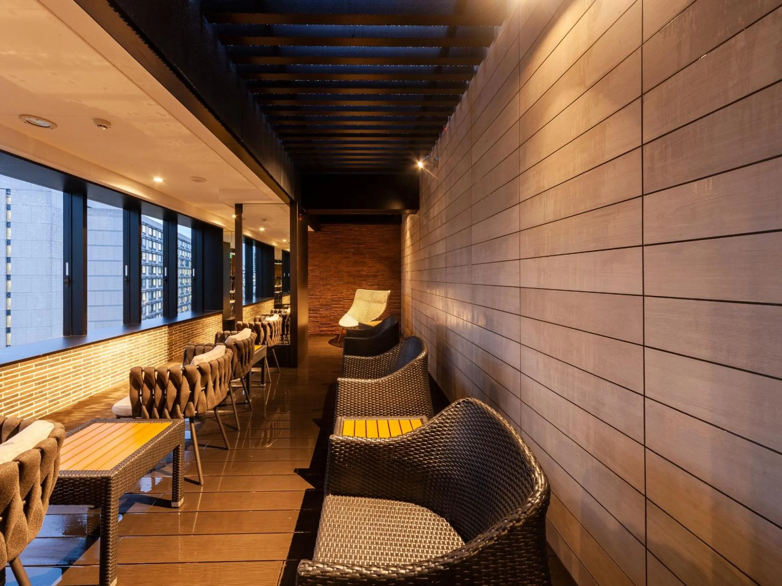 Balcony/Terrace in APA Hotel PRIDE Akasaka Kokkaigijidomae