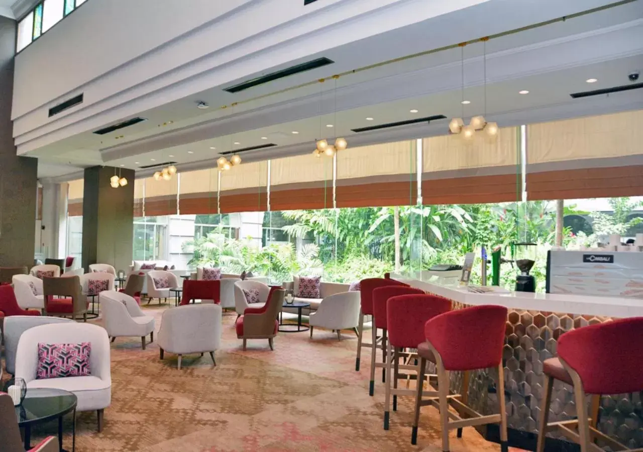 Restaurant/Places to Eat in Sama Sama Hotel KLIA