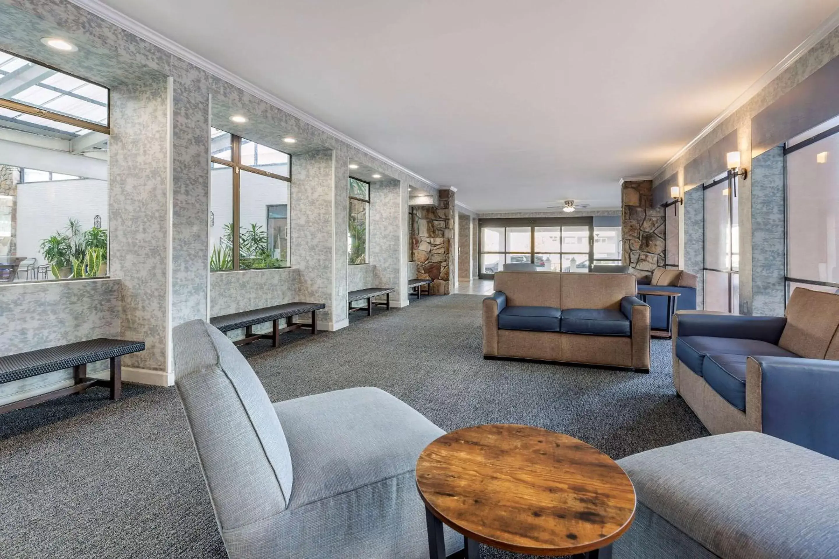 Lobby or reception, Seating Area in Quality Inn Boardwalk