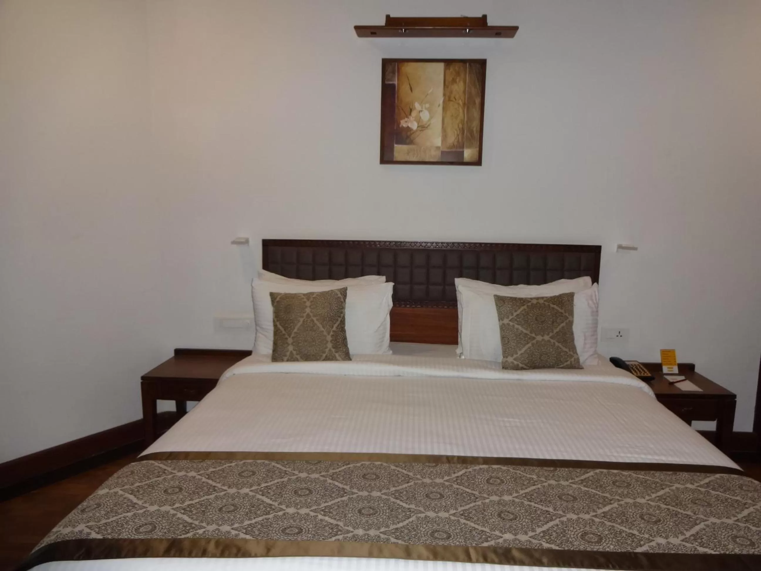 Bed in Keys Select by Lemon Tree Hotels, Malabar Gate, Kozhikode