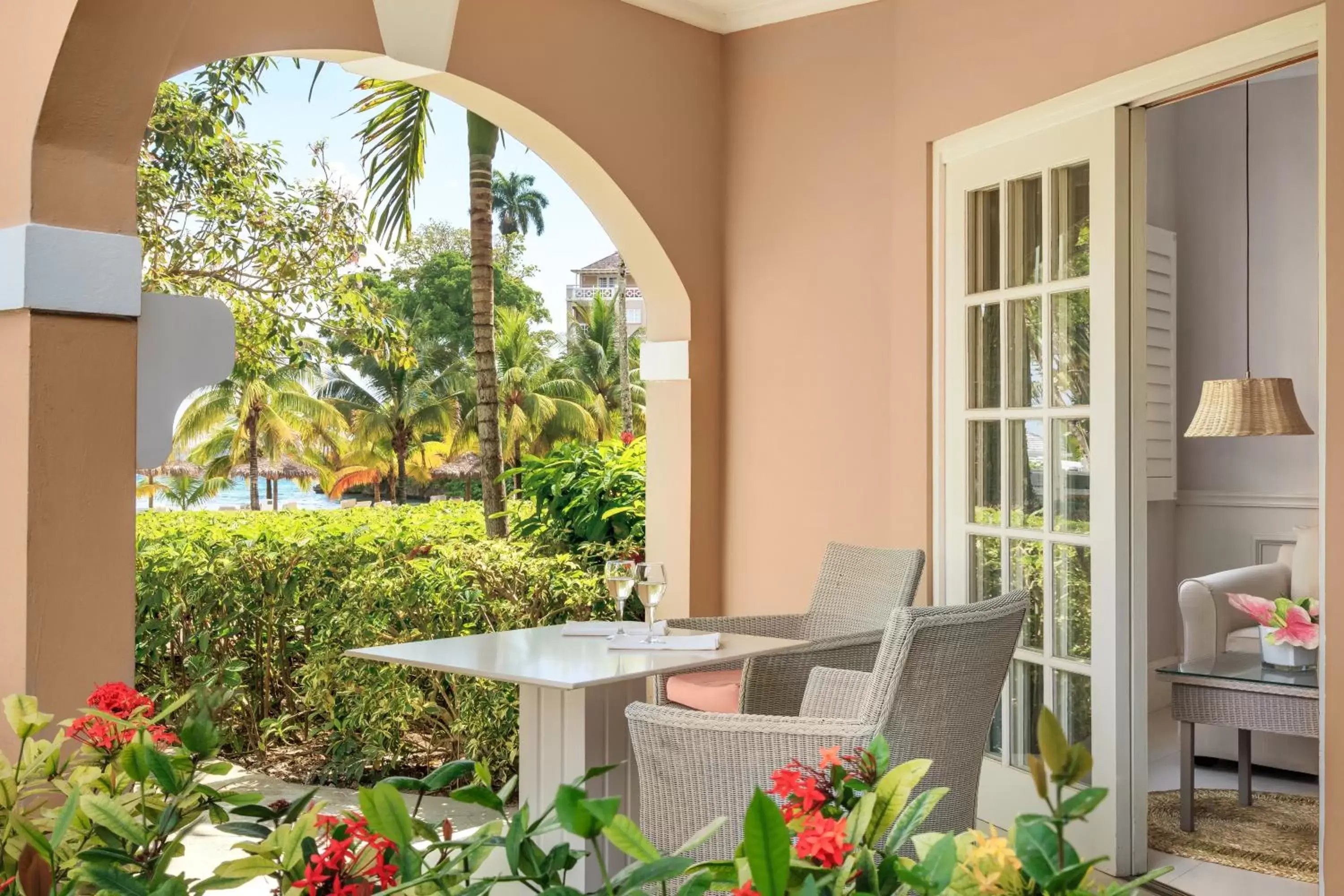 Couples Sans Souci Couples Sans Souci