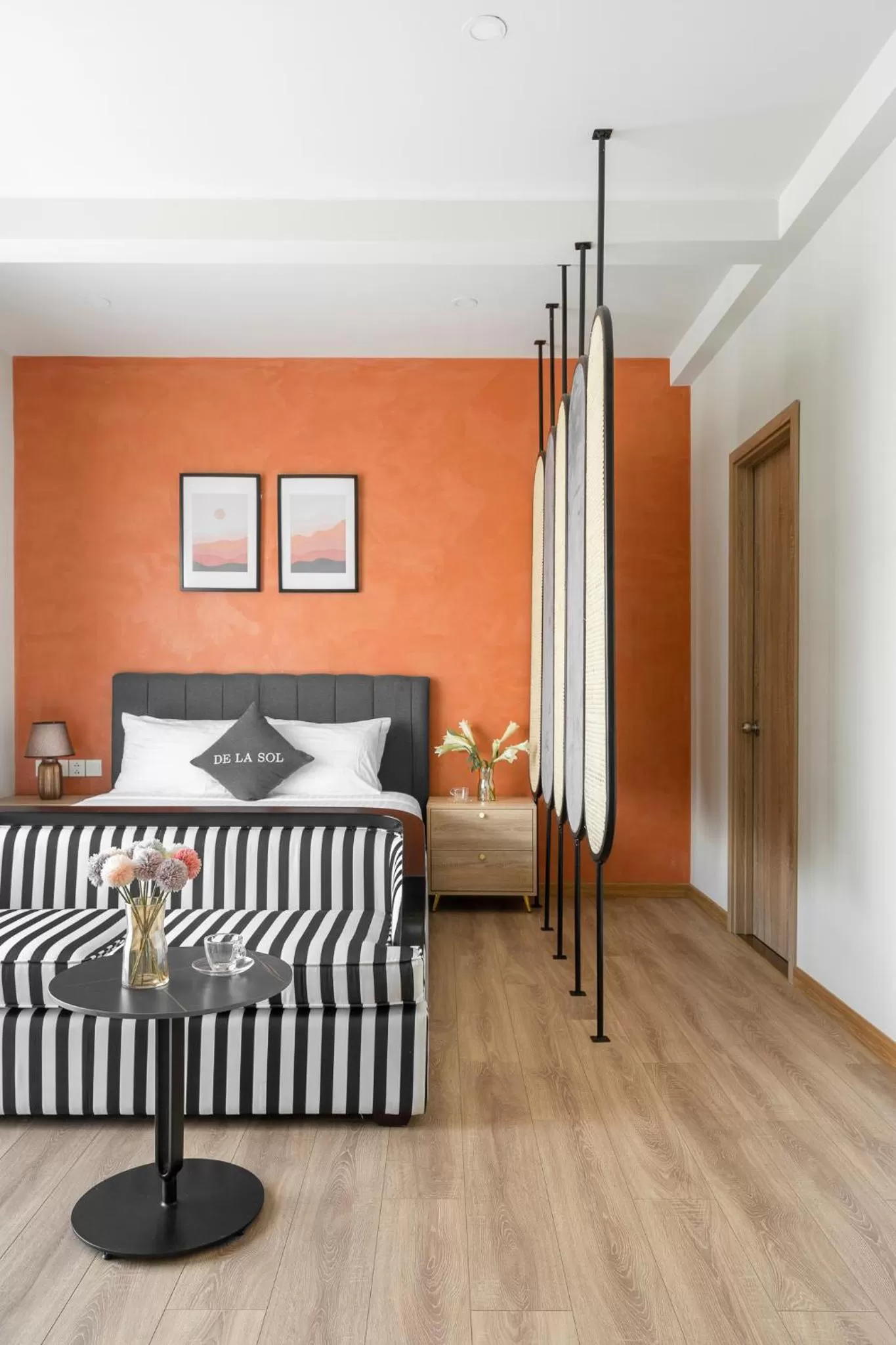 Bed in De La Sol Villa Dalat