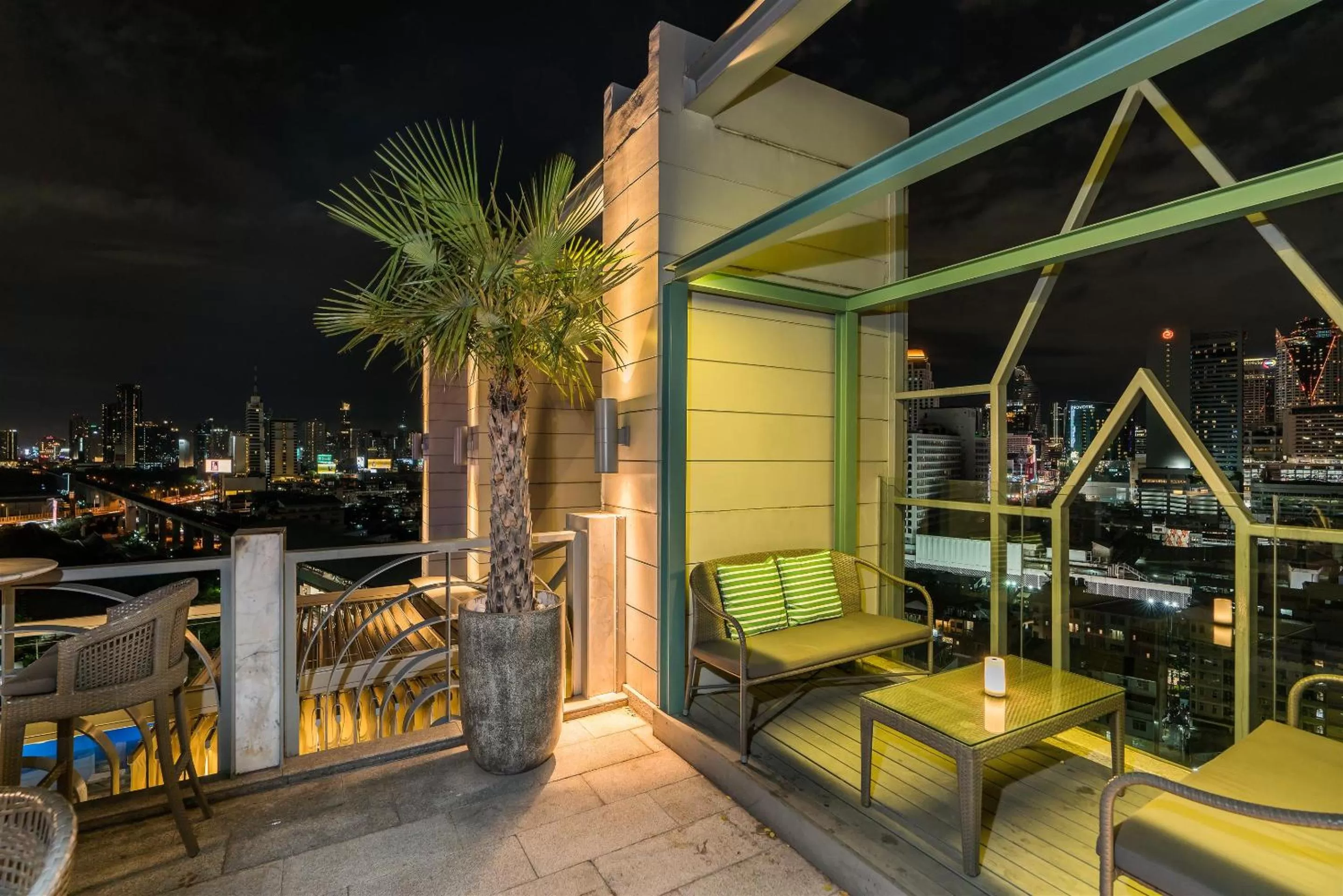 Dinner in Akara Hotel