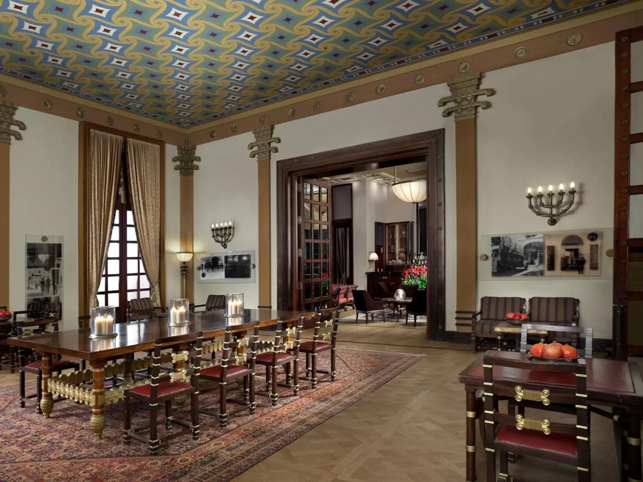 Lounge or bar in King David Hotel Jerusalem