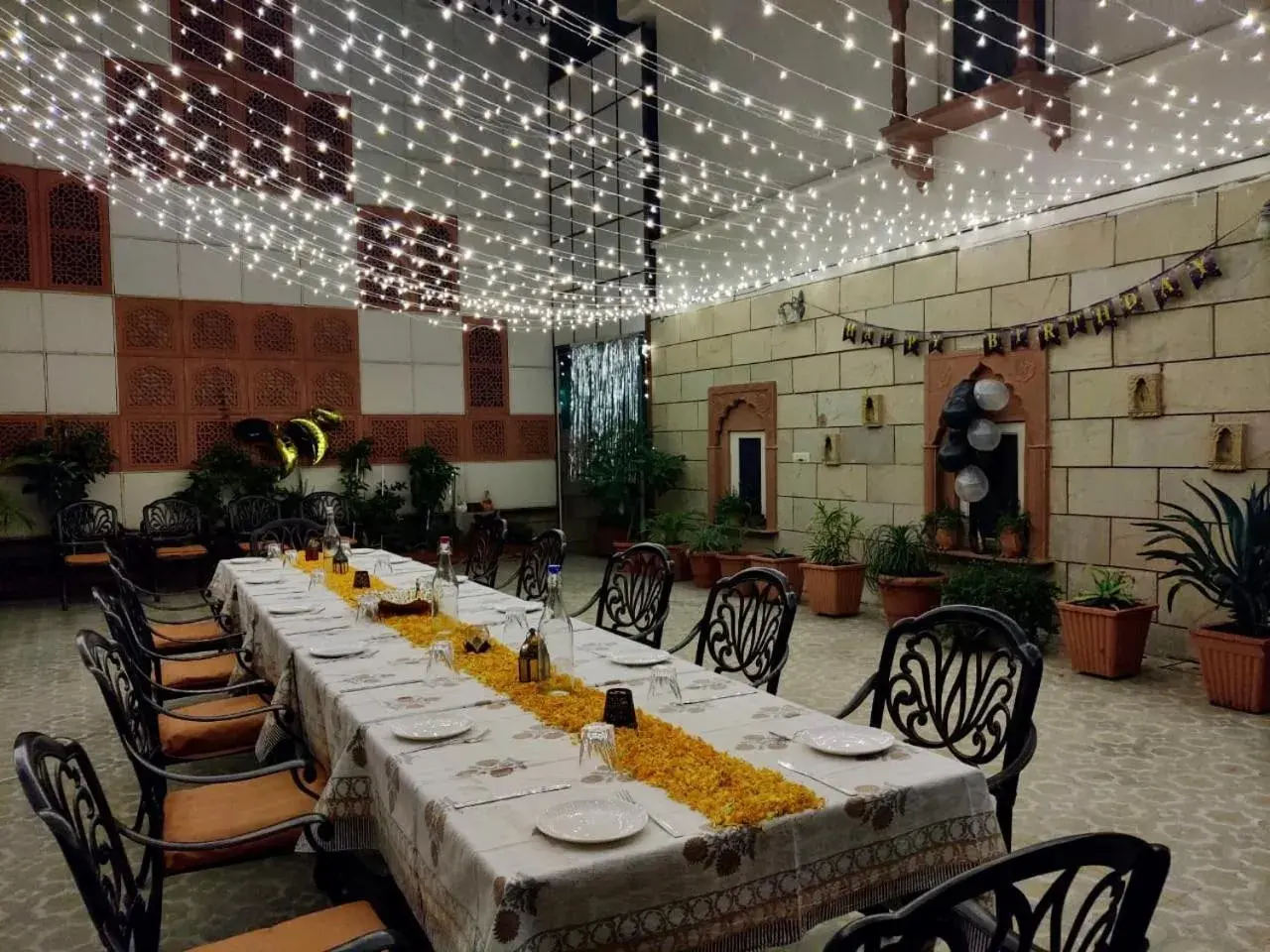 Restaurant/Places to Eat in Suryaa Villa Jaipur - A Boutique Heritage Haveli