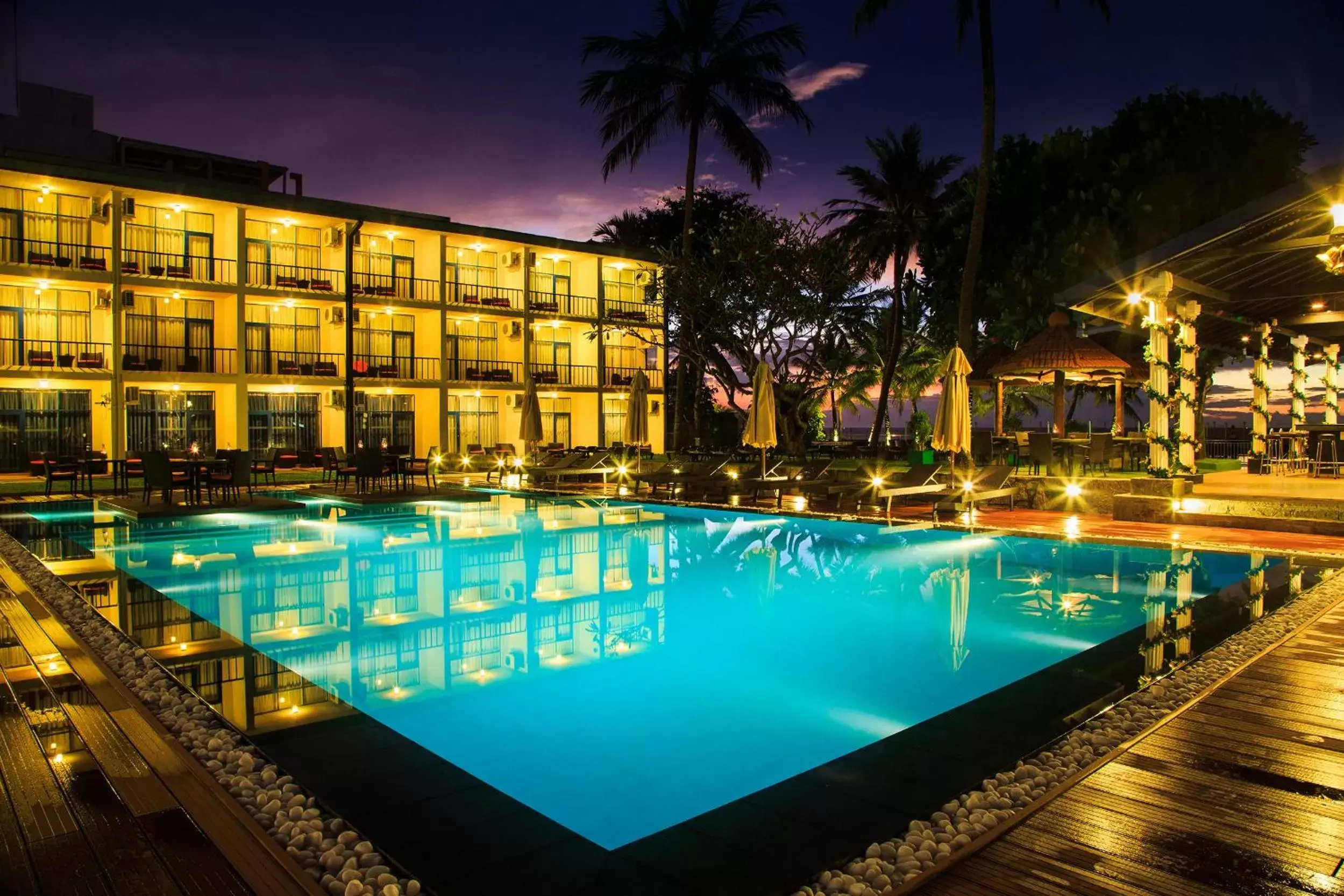 Facade/entrance, Property Building in Camelot Beach Hotel