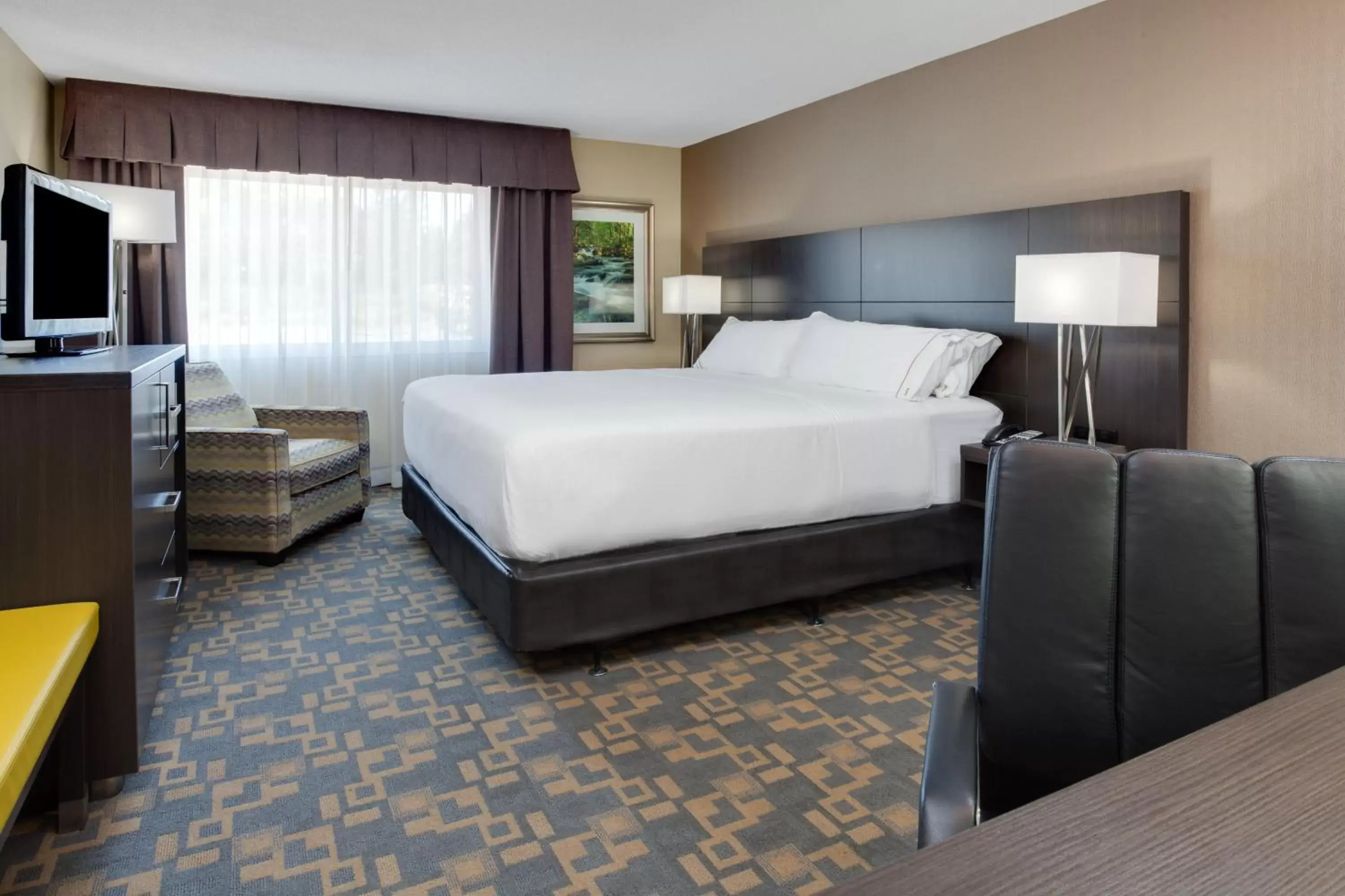 Photo of the whole room in Holiday Inn Express Hotel & Suites Uptown Fredericton, an IHG Hotel