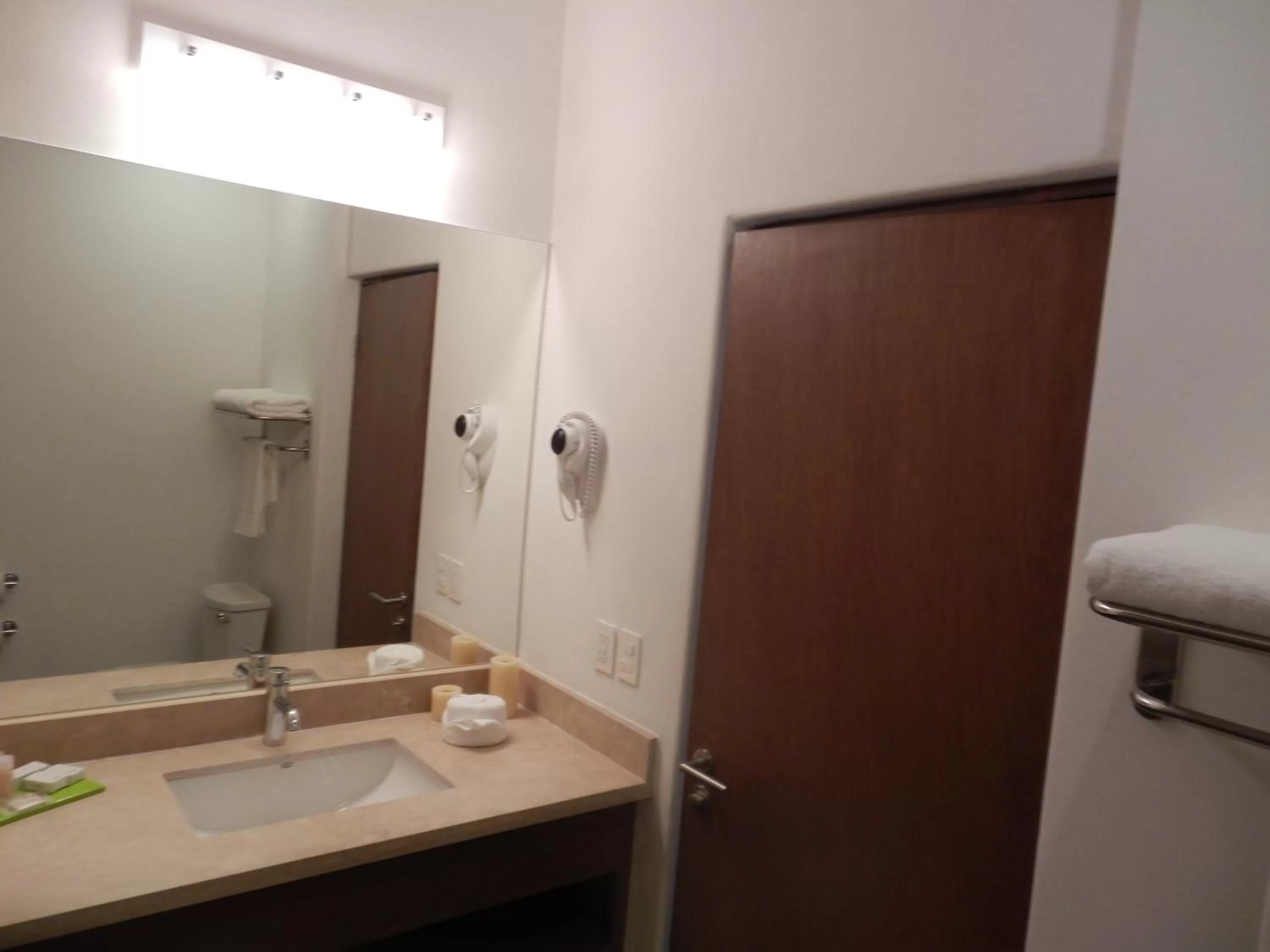 Bathroom in Hotel Catedral La Paz