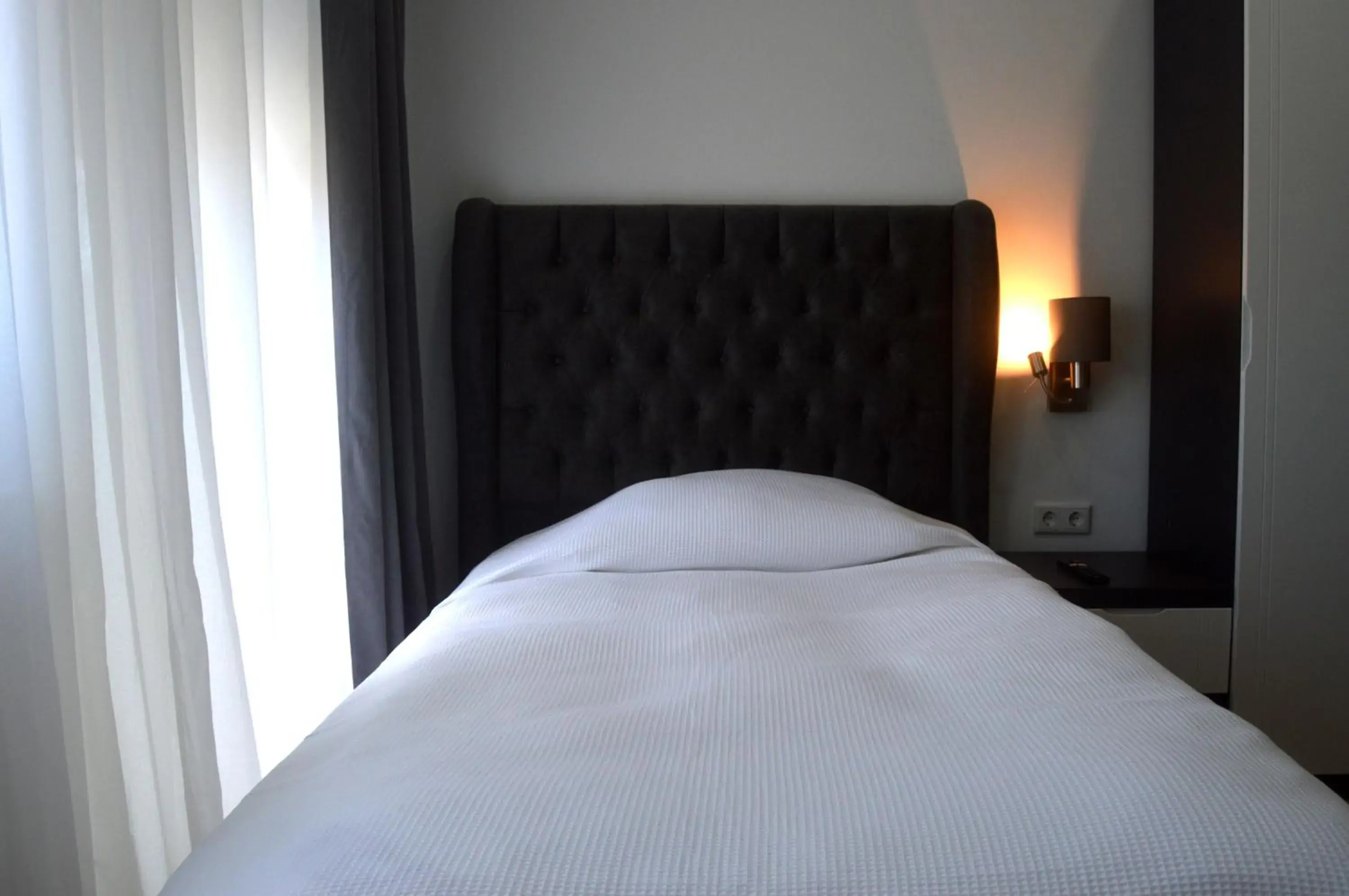 Single Room with Private Bathroom - single occupancy in Rosbacher nun Residenz Single Room with Private Bathroom - single occupancy in Rosbacher nun Residenz