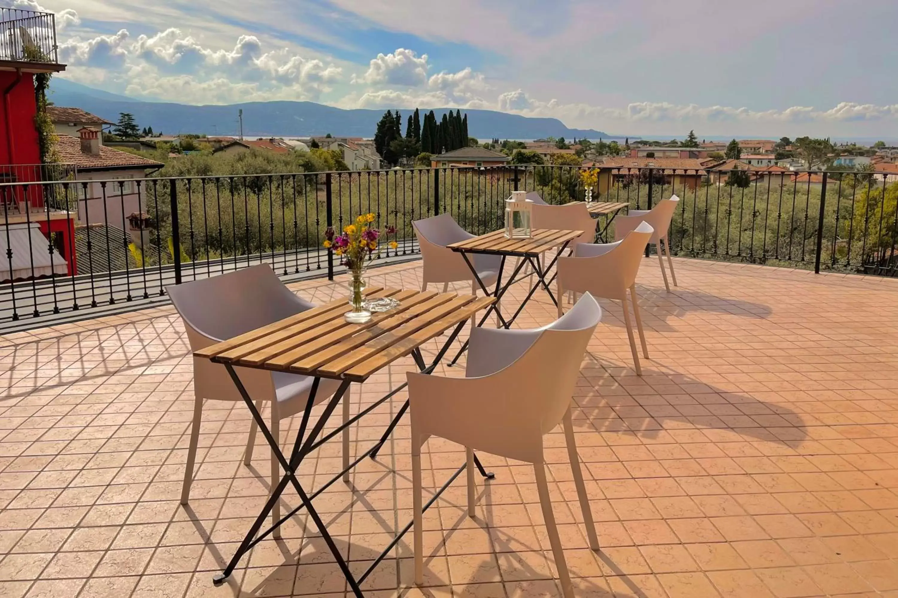 Balcony/Terrace in Albergo Vittoria