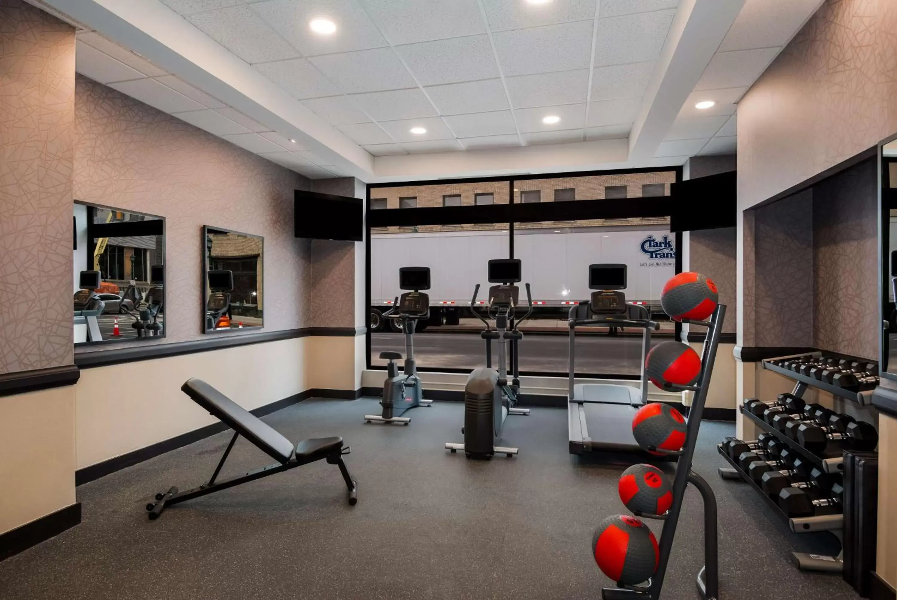 Fitness centre/facilities, Fitness Center/Facilities in Best Western Syracuse Downtown Hotel and Suites