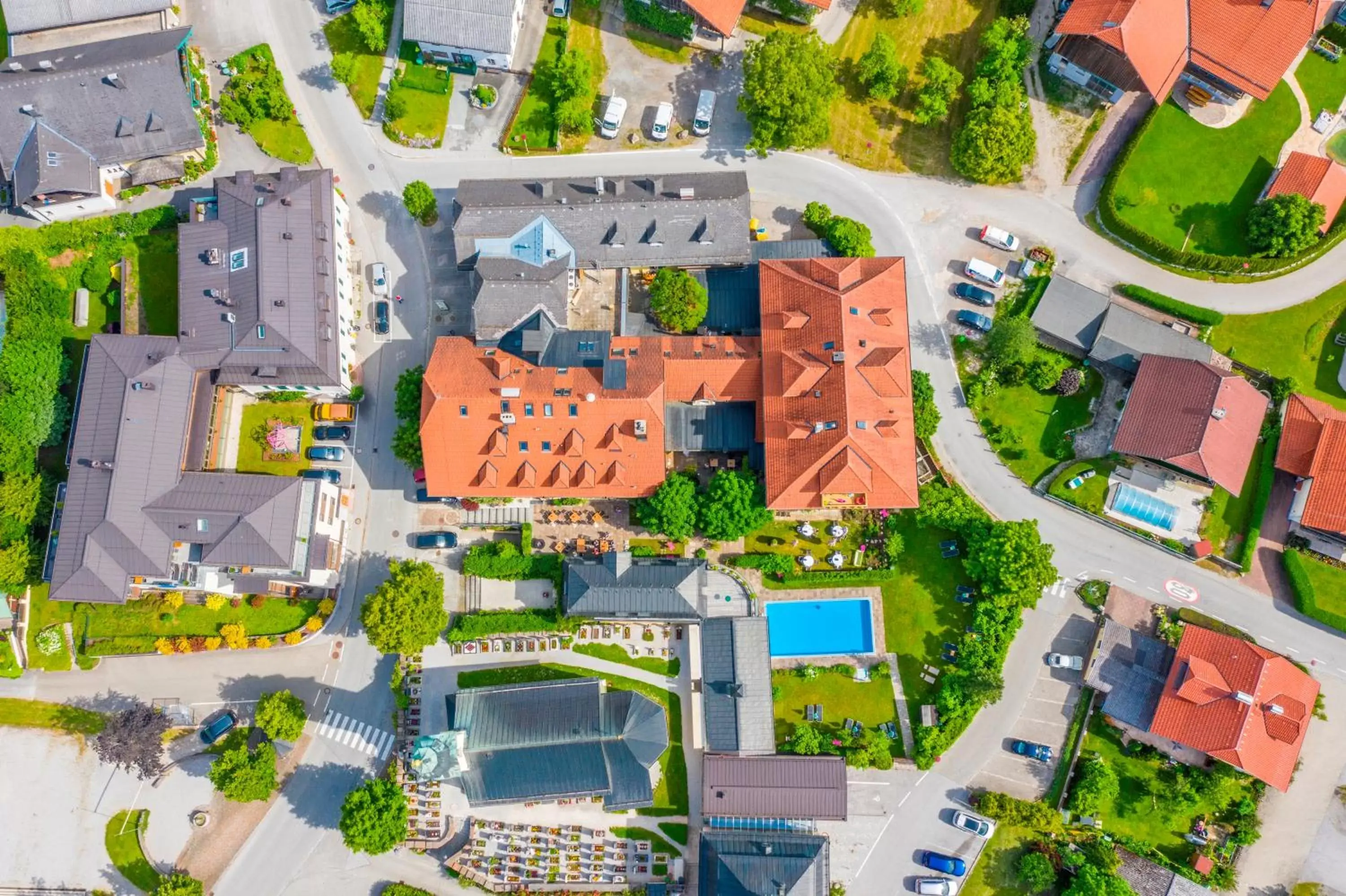 Bird's eye view, Bird's-eye View in Romantik Spa Hotel Elixhauser Wirt