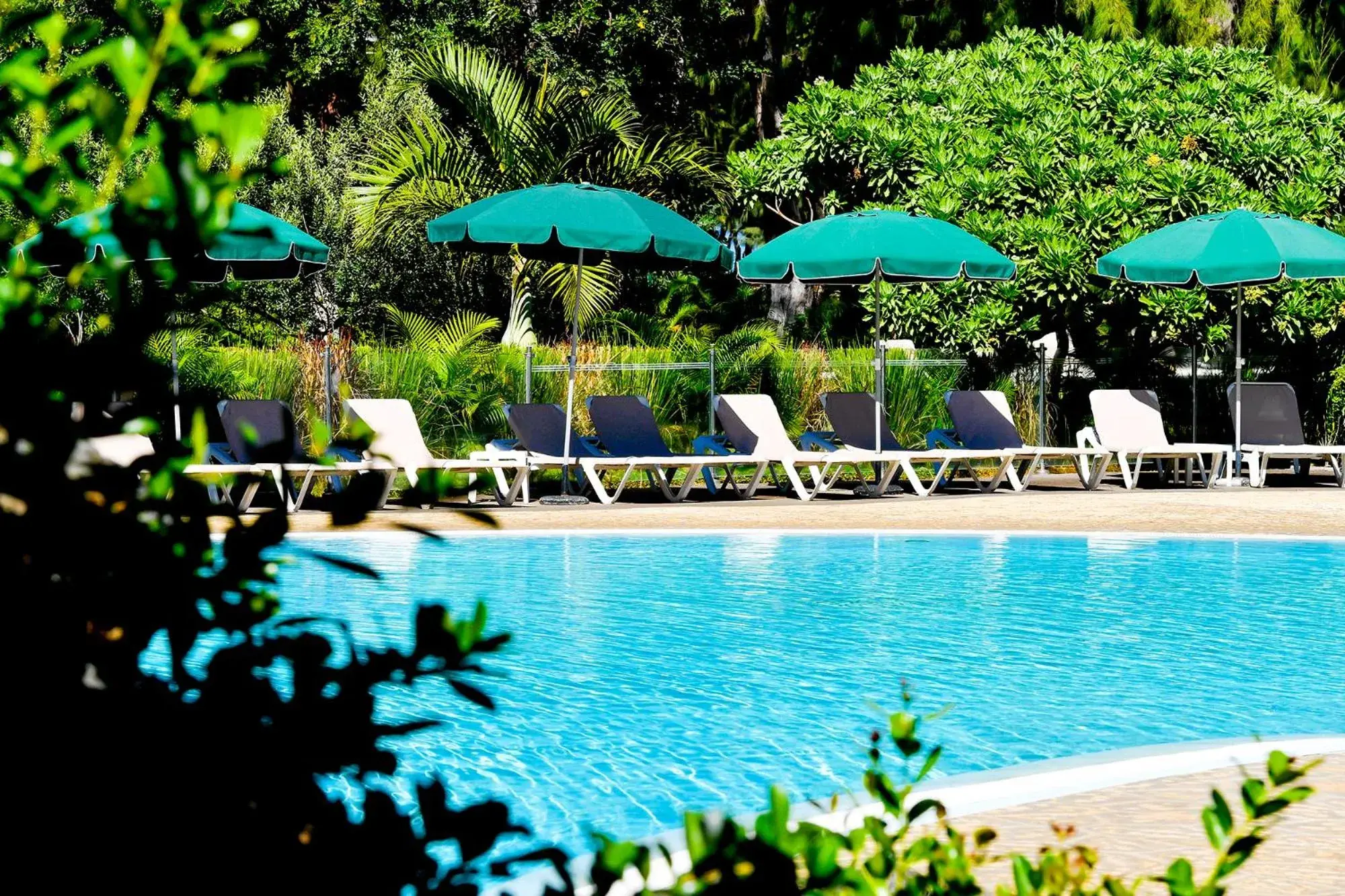 Swimming pool in Relais de l’Hermitage Saint-Gilles