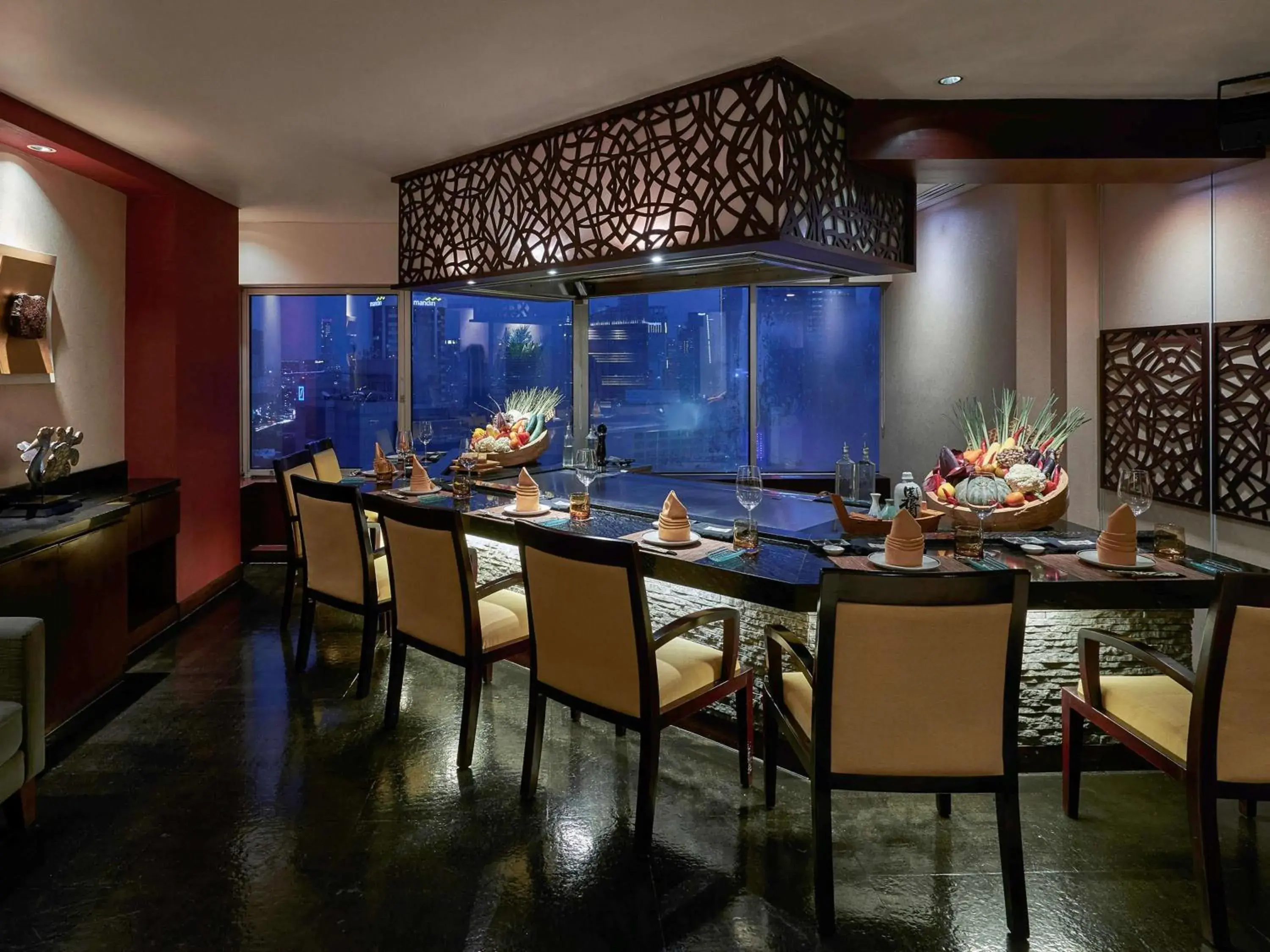 Restaurant/Places to Eat in Pullman Jakarta Indonesia