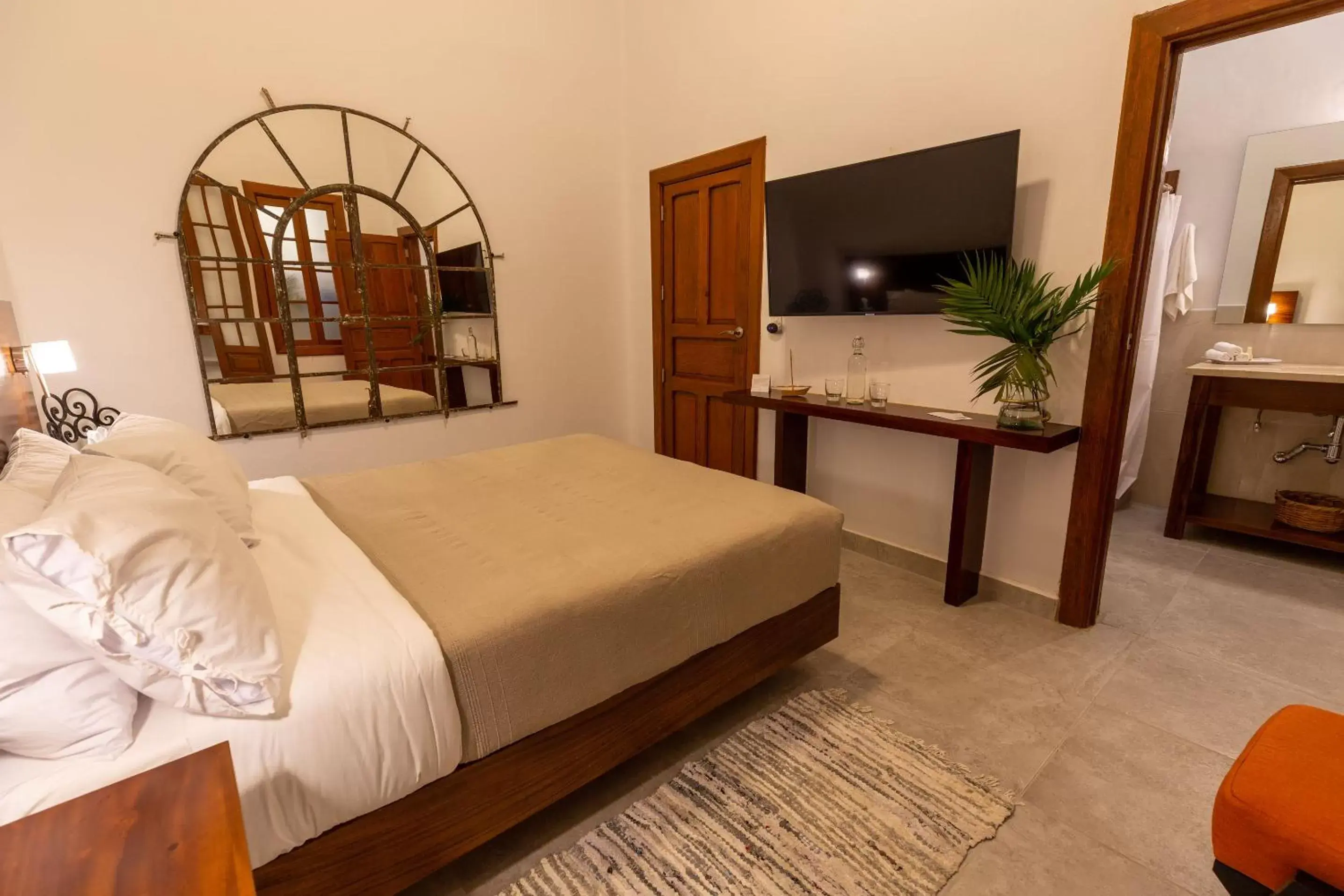 Bed in Plaza Chapala Hotel