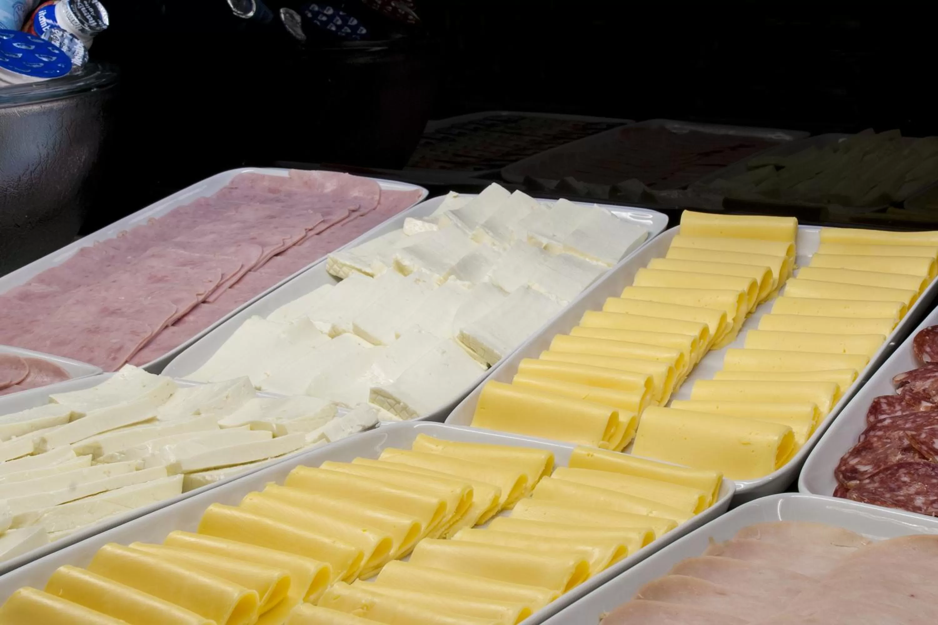 Property building in Américas Granada Hotel