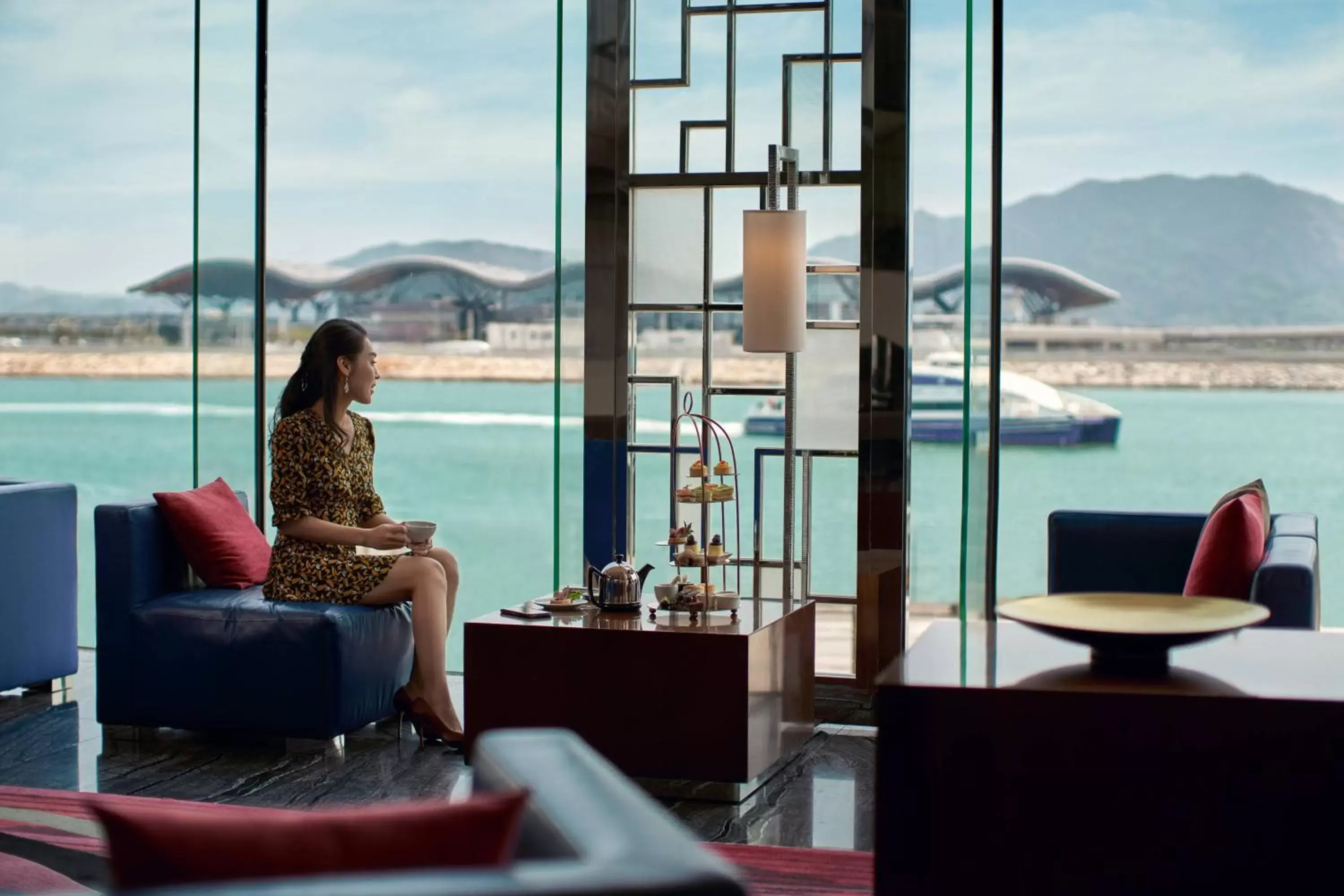 Lounge or bar in Hong Kong SkyCity Marriott Hotel