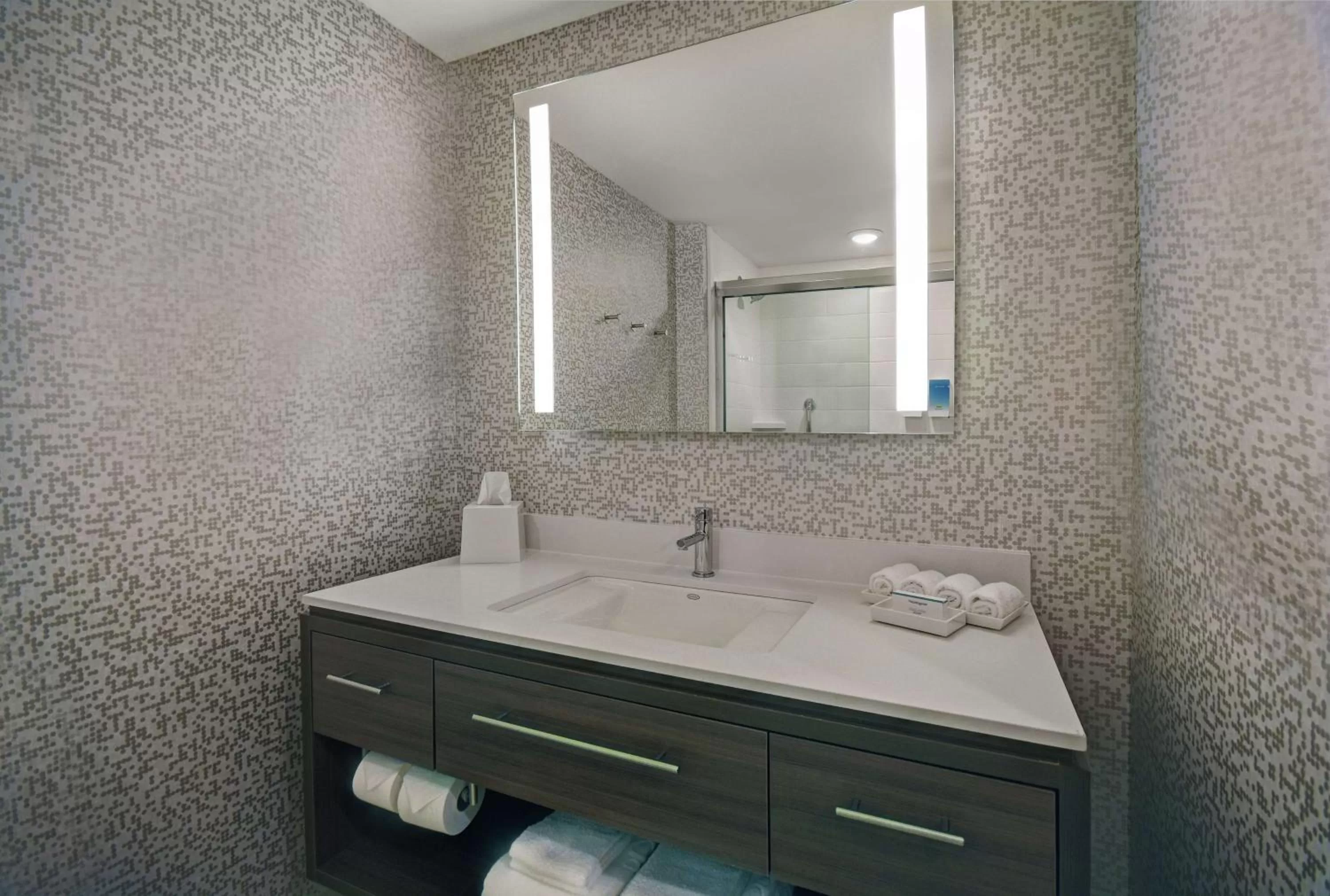 Bathroom in Home2 Suites By Hilton Lawrenceville Atlanta Sugarloaf, Ga