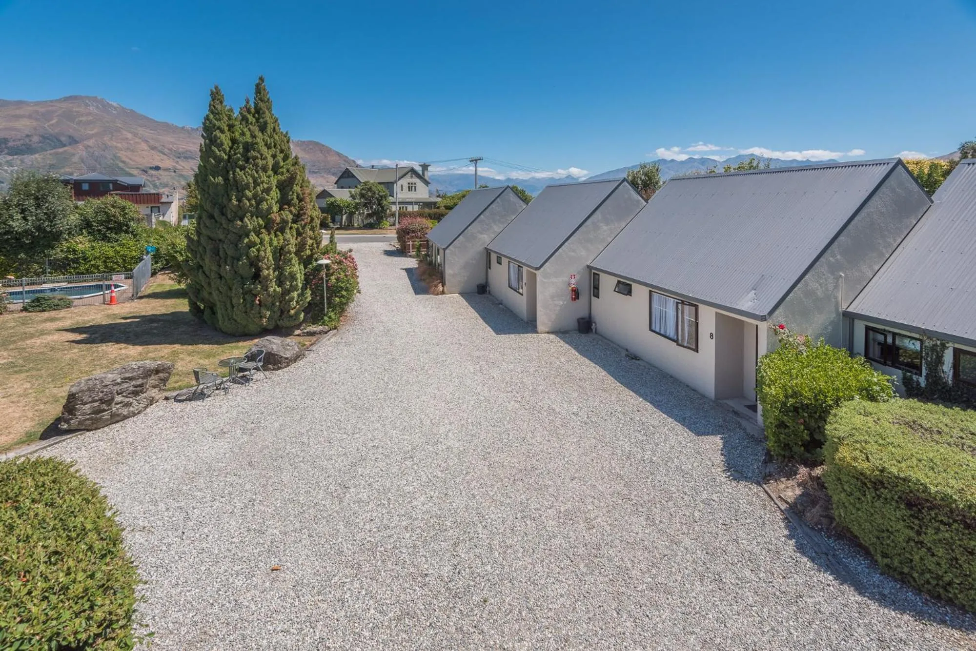 Property building in Manuka Crescent Motel