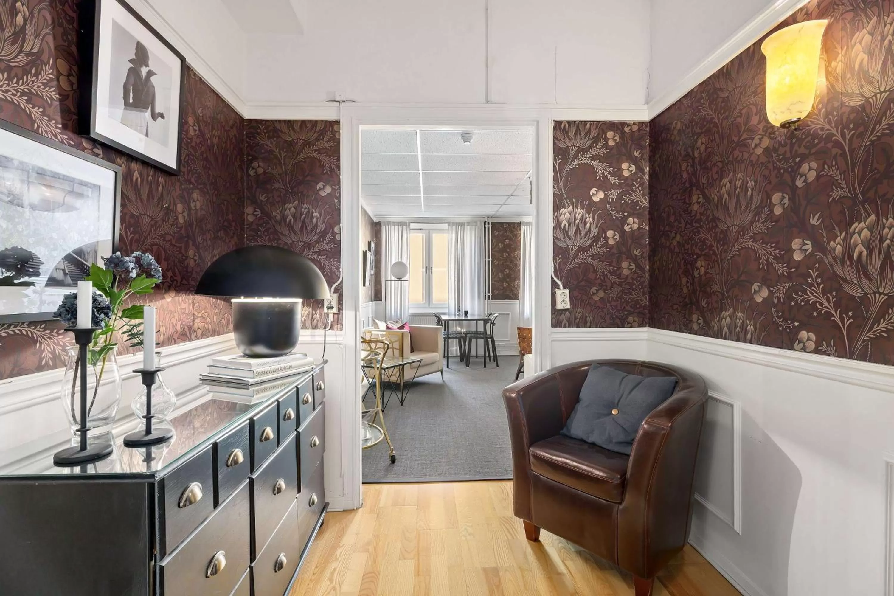 Communal lounge/ TV room in Centric Hotel