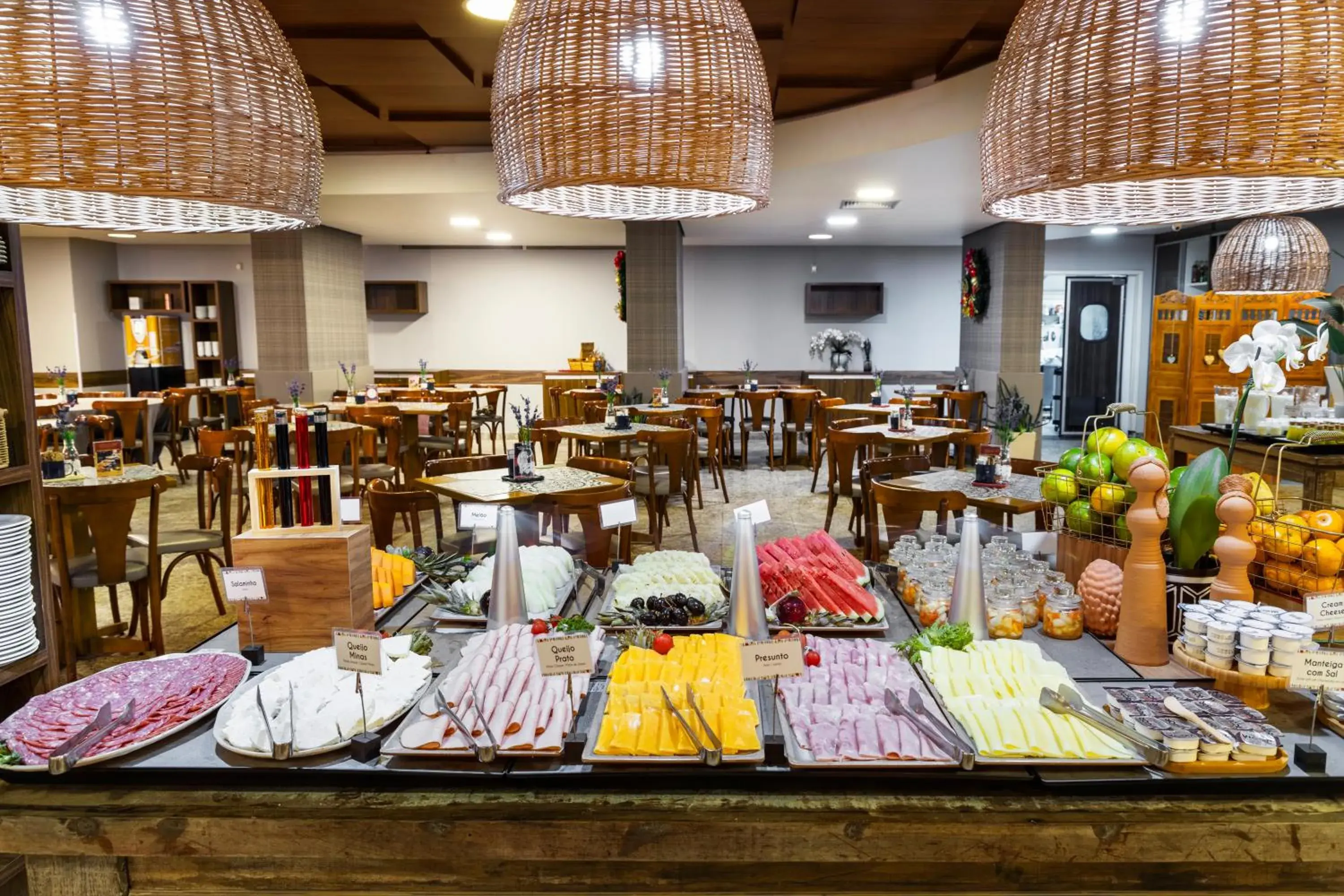 Food and drinks, Restaurant/Places to Eat in Sibara Flat Hotel & Convencoes