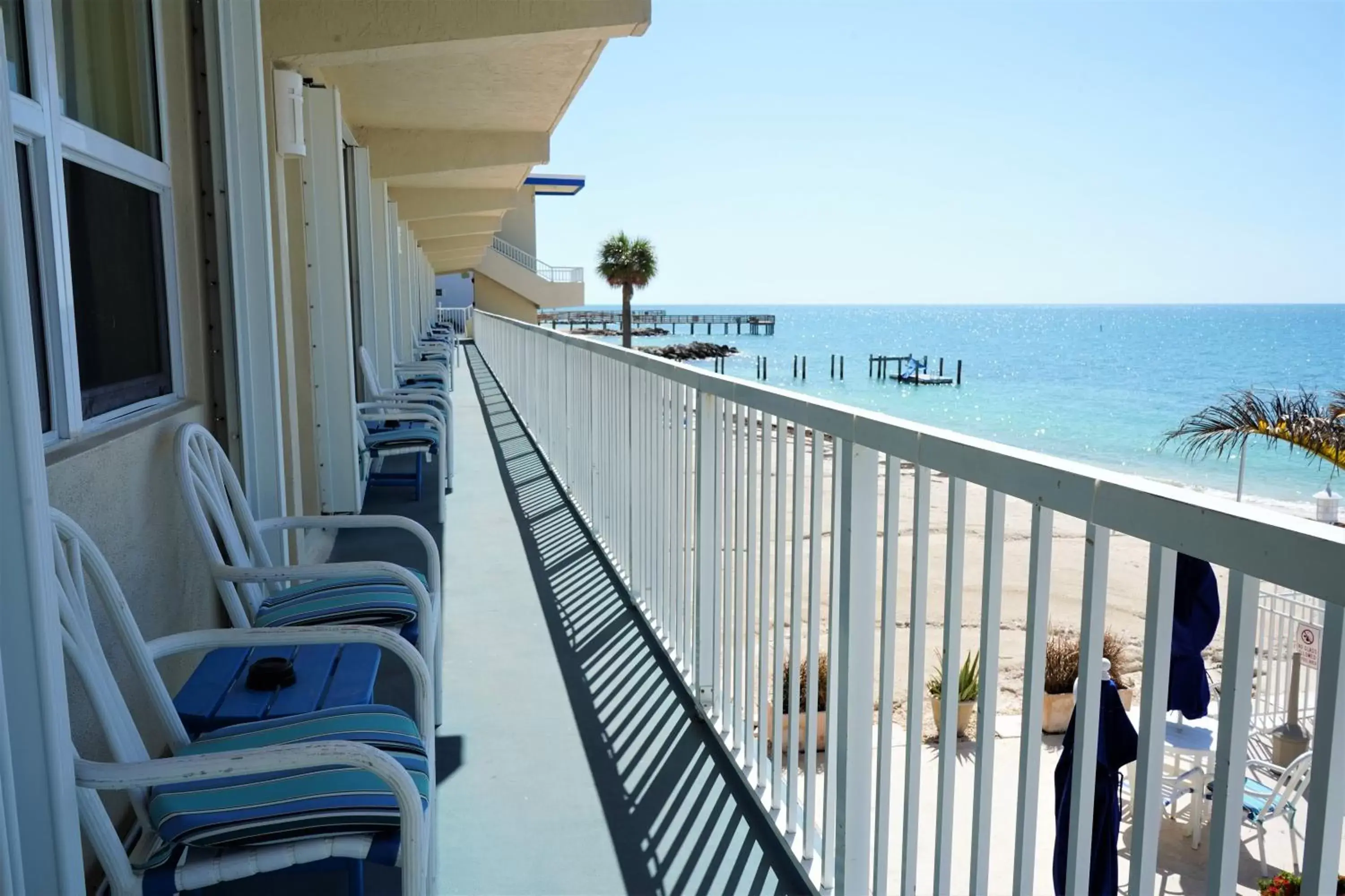 Balcony/Terrace in Glunz Ocean Beach Hotel and Resort