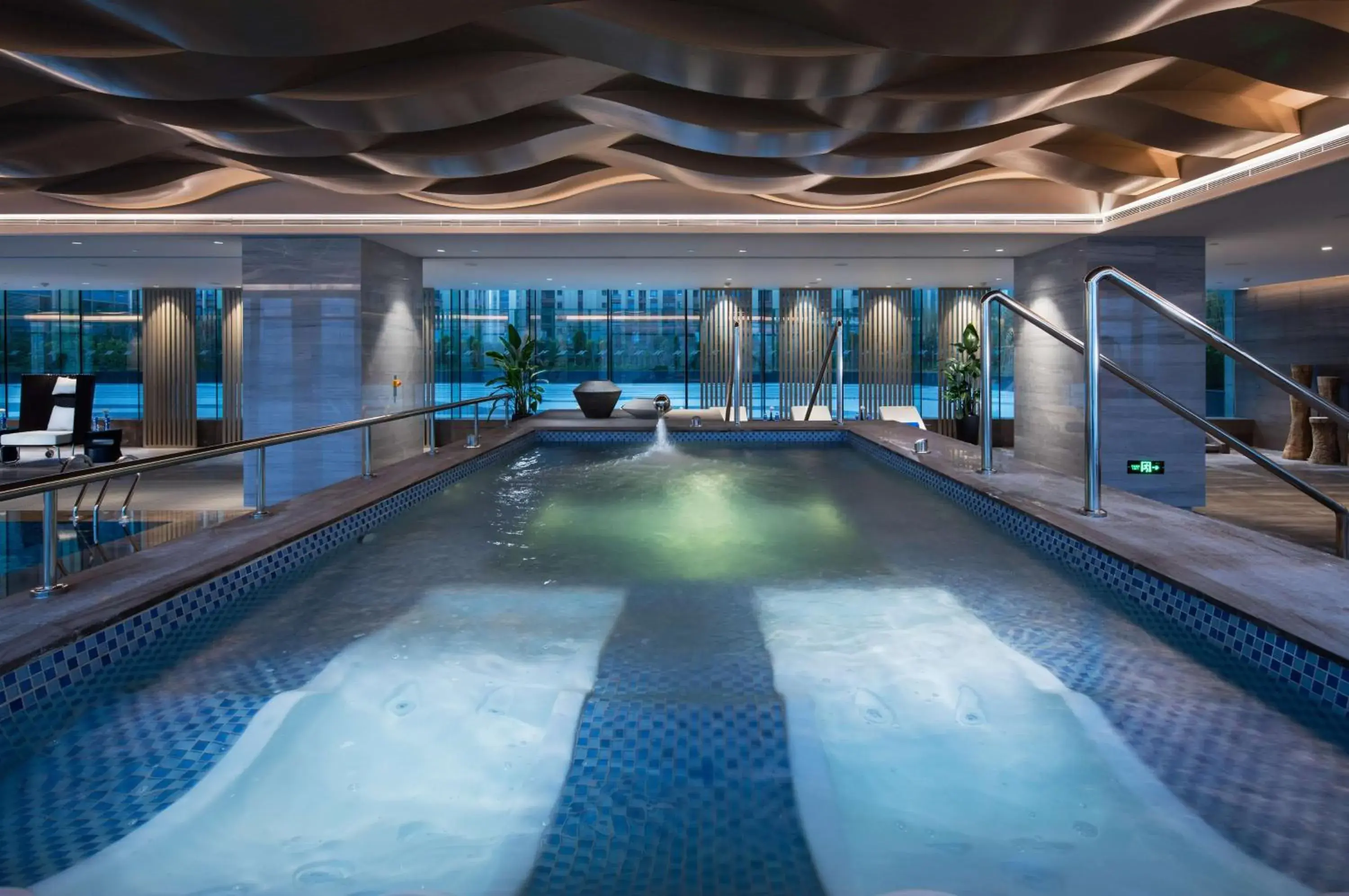 Pool view in Hilton Quanzhou Riverside Pool view in Hilton Quanzhou Riverside