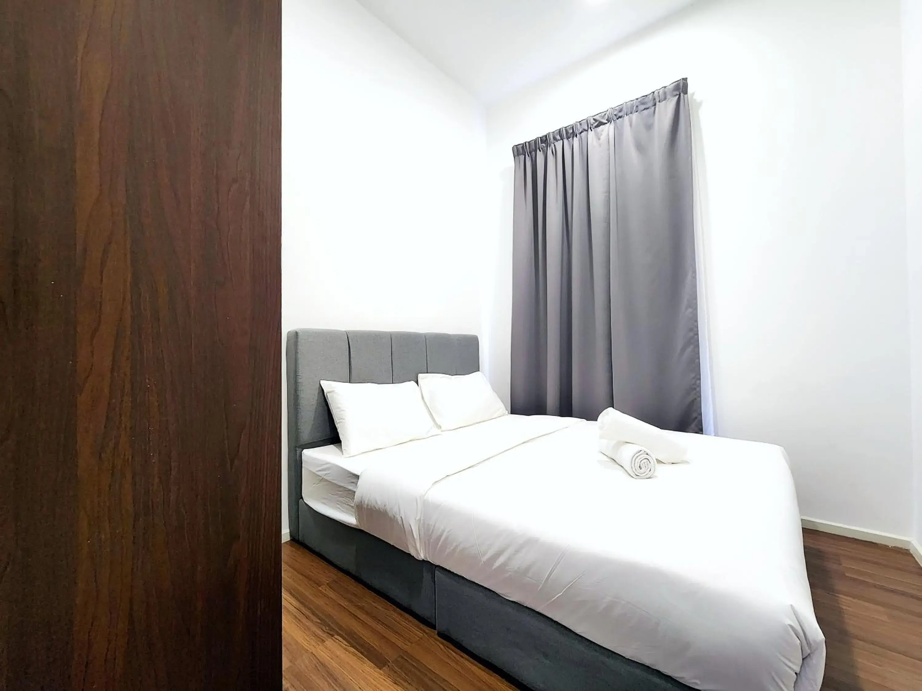 Bed in Infini Suites@ UNA Residences, Sunway Velocity KL Bed in Infini Suites@ UNA Residences, Sunway Velocity KL