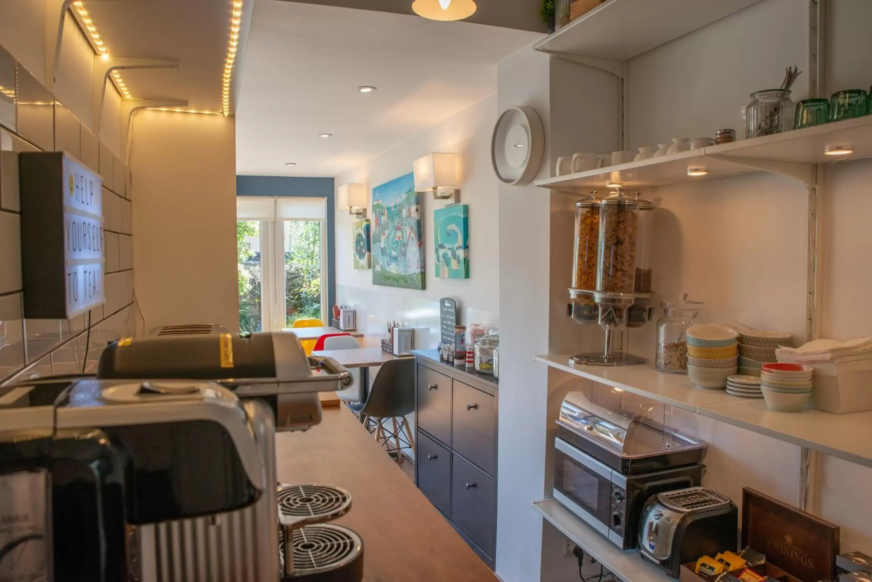 Kitchen/Kitchenette in Rockmount Rooms & Apartment