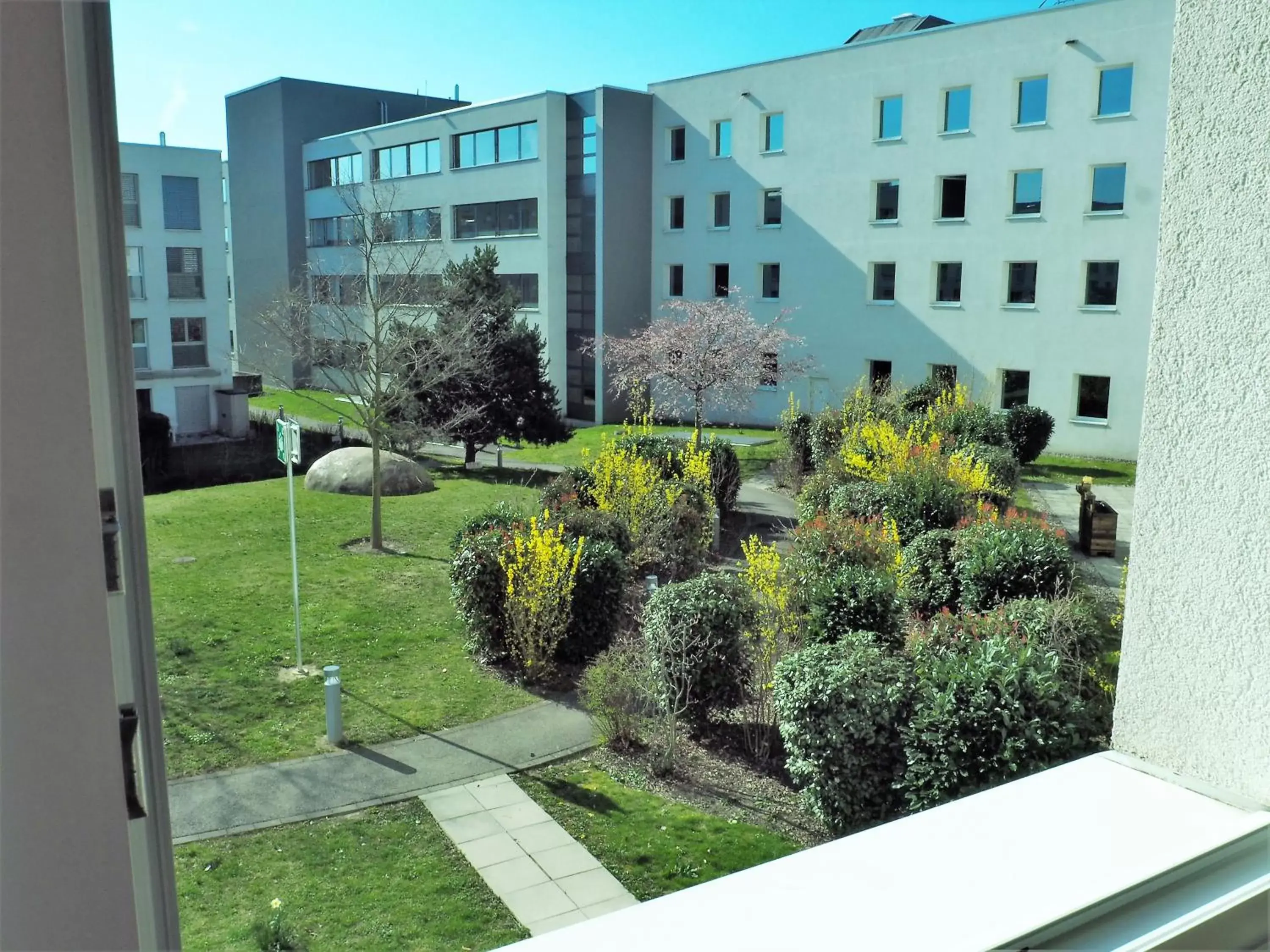 Garden view, Property Building in ibis Genève Petit Lancy