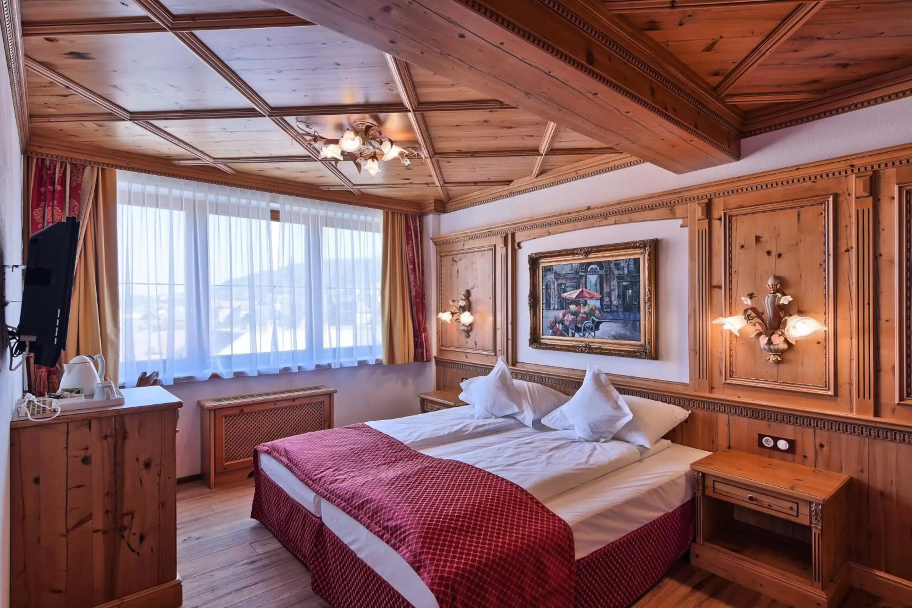 Photo of the whole room in Mercure Sighisoara Binderbubi Hotel & Spa