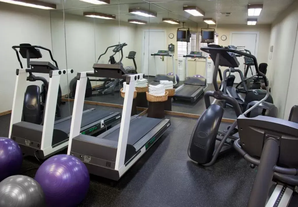 Fitness centre/facilities, Fitness Center/Facilities in Poulsbo Inn & Suites