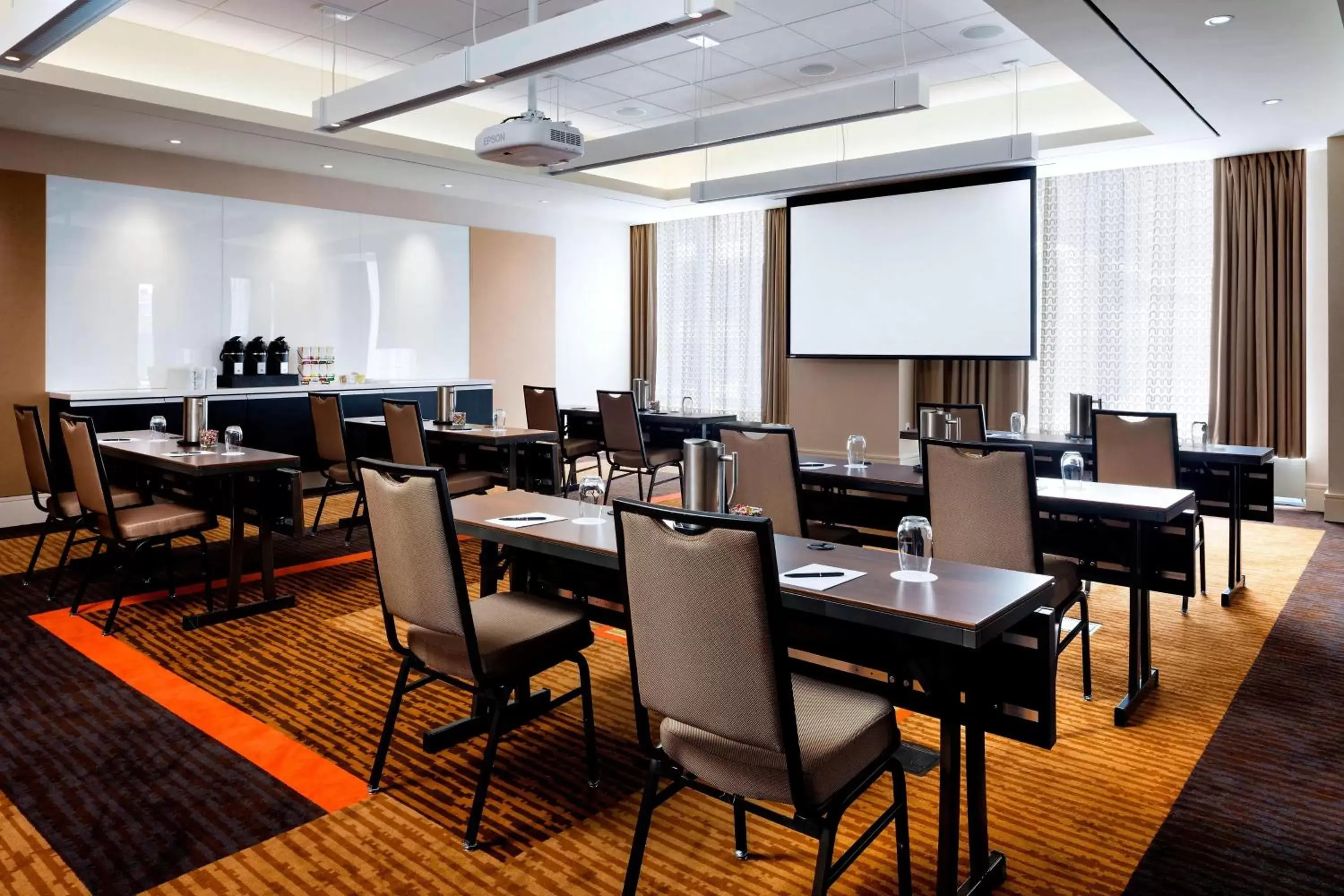 Meeting/conference room in Delta Hotels by Marriott Toronto