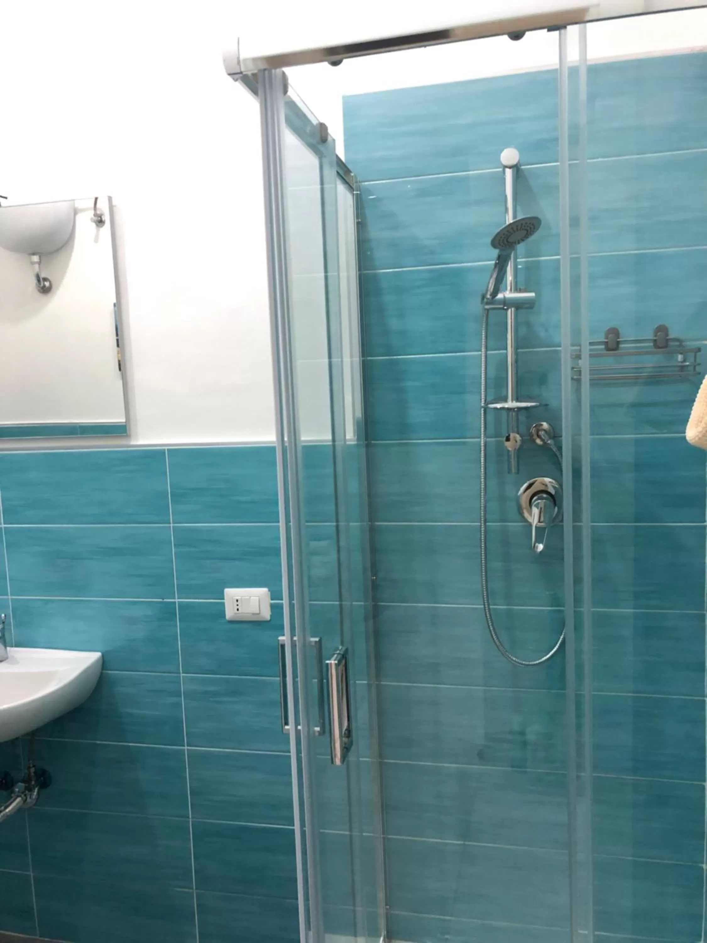 Bathroom in cavour 58