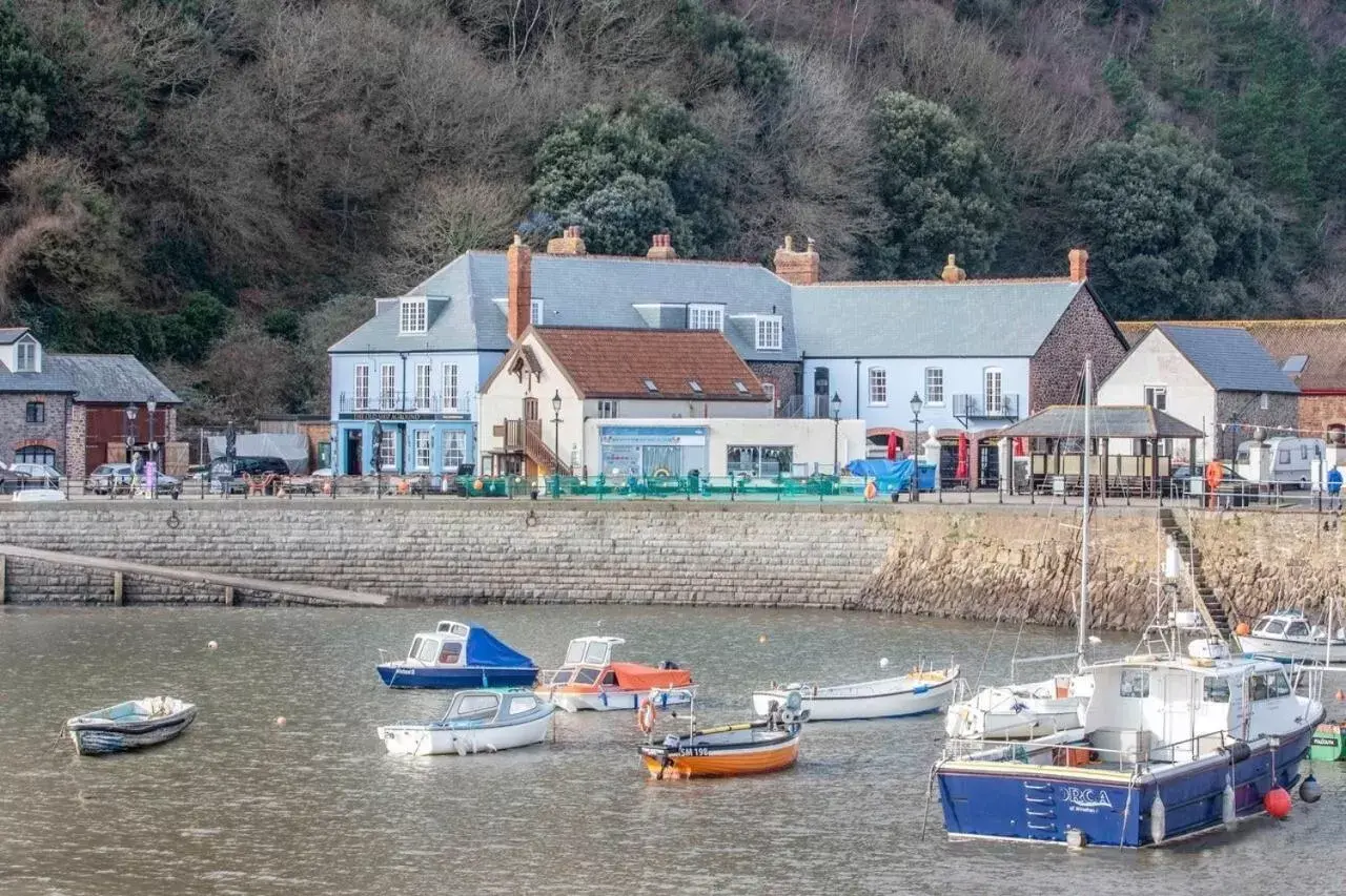 Property Building in The Old Ship Aground