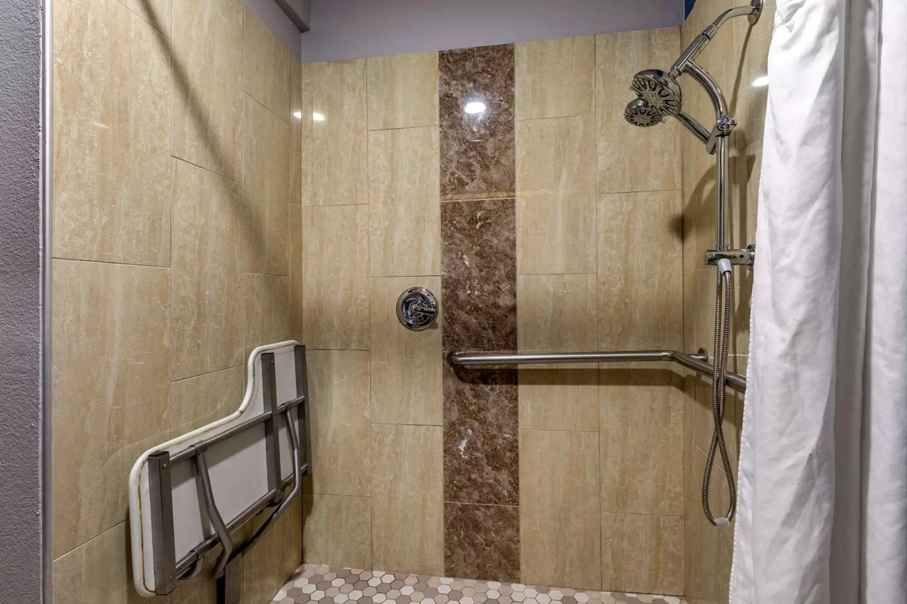 Bathroom in Comfort Inn & Suites Mansfield