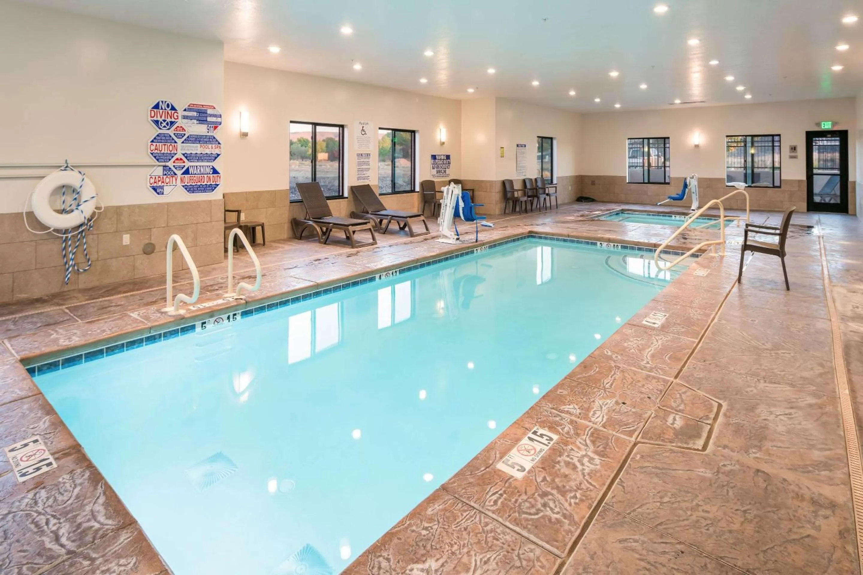 Swimming pool in Sleep Inn & Suites Hurricane Zion Park Area