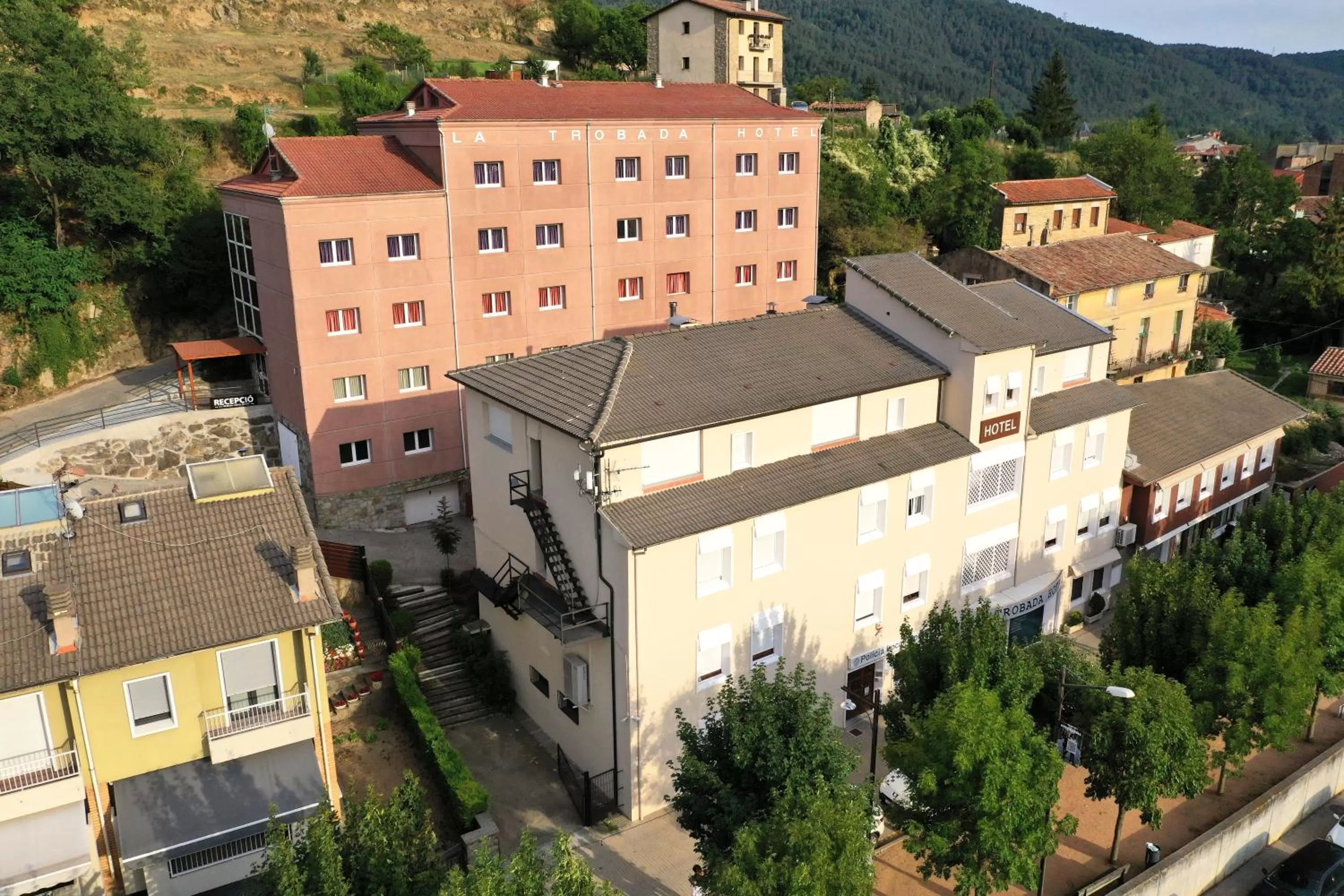 Property building in La Trobada Hotel Sport