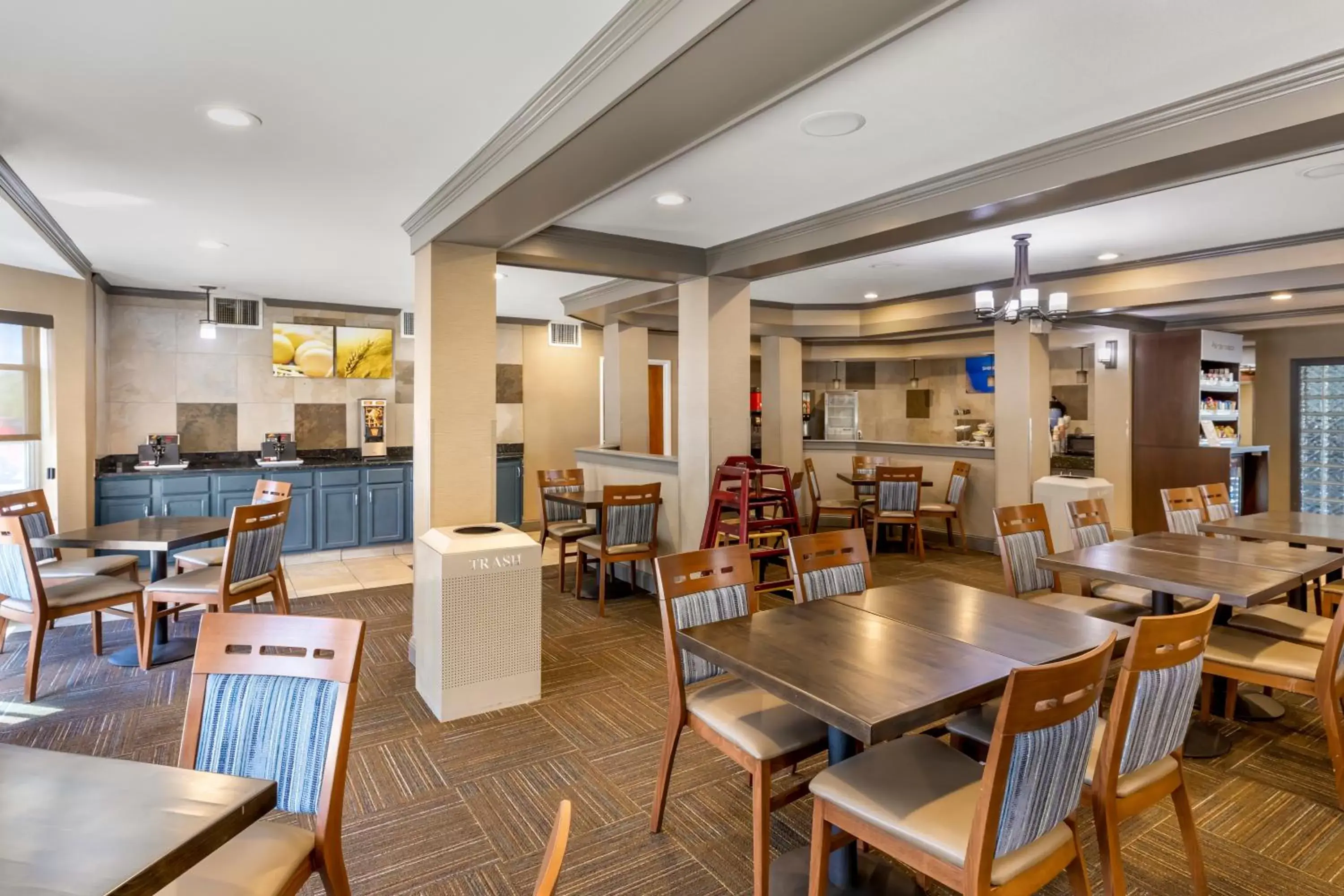 Breakfast, Restaurant/Places to Eat in Comfort Suites Denver Tech Center/Englewood