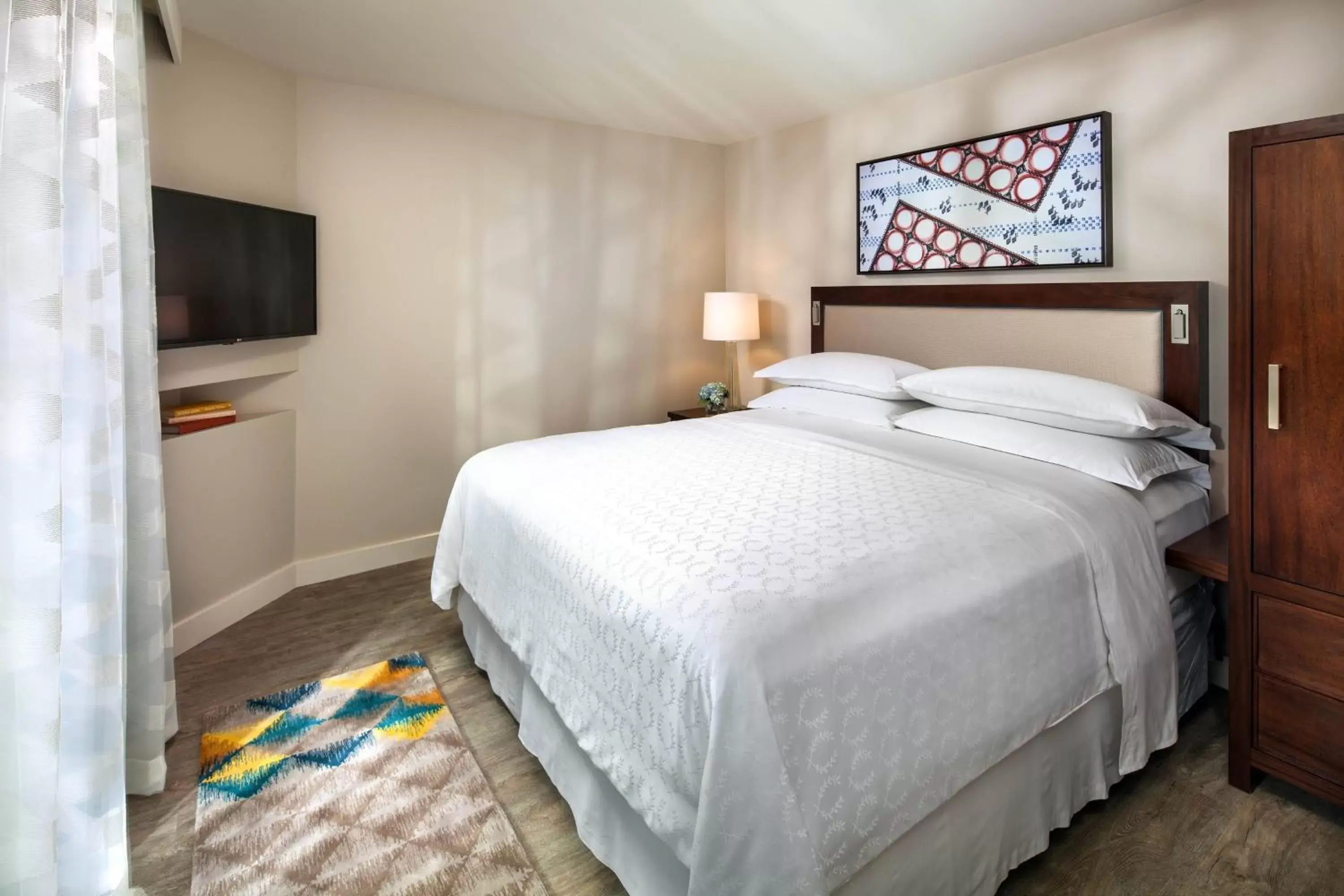 Bedroom, Bed in Sheraton Kauai Resort Villas