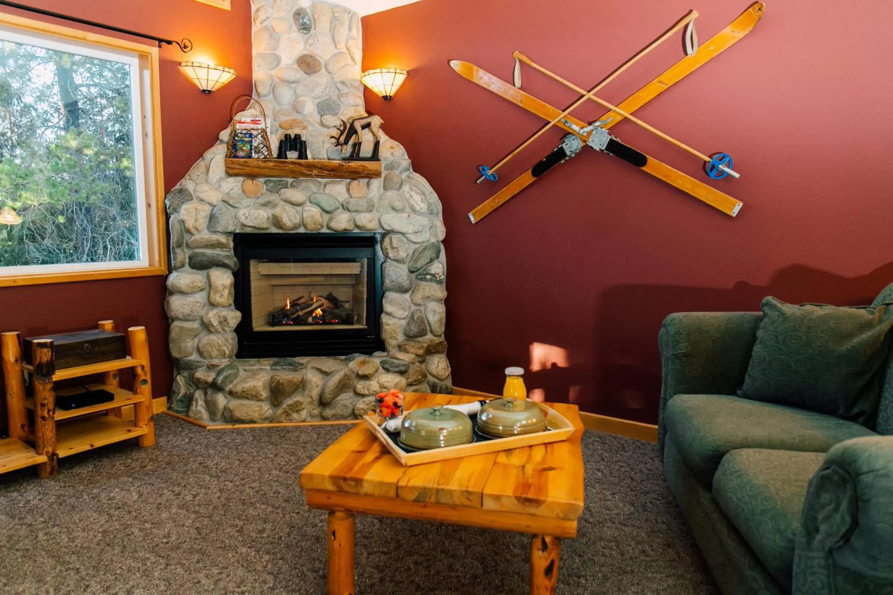 Living room in Pine River Ranch B&B