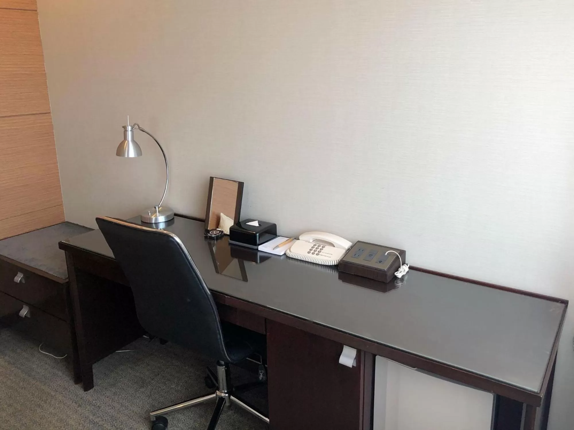 Photo of the whole room in Citadines Central Shinjuku Tokyo