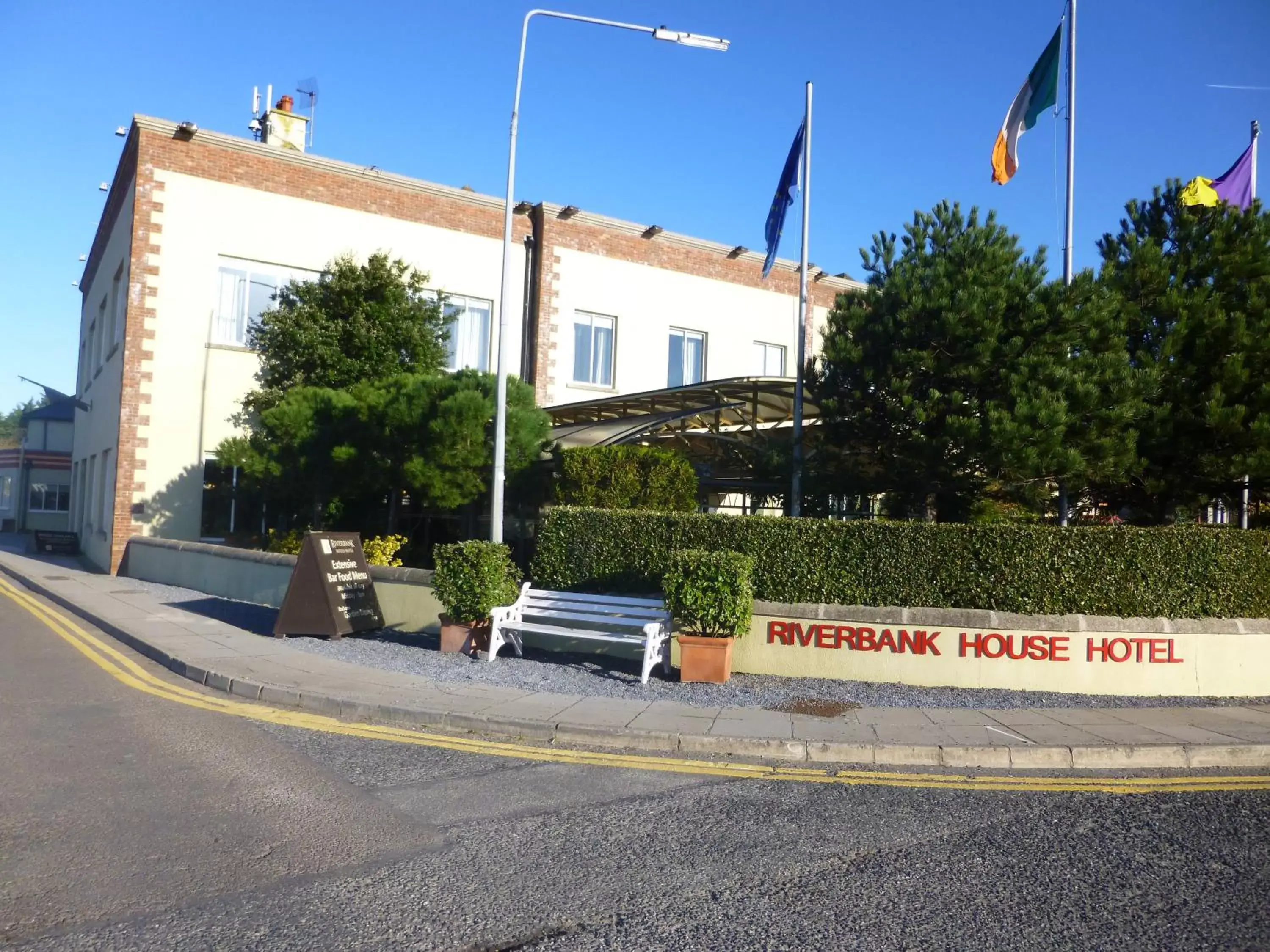 Property Building in Riverbank House Hotel