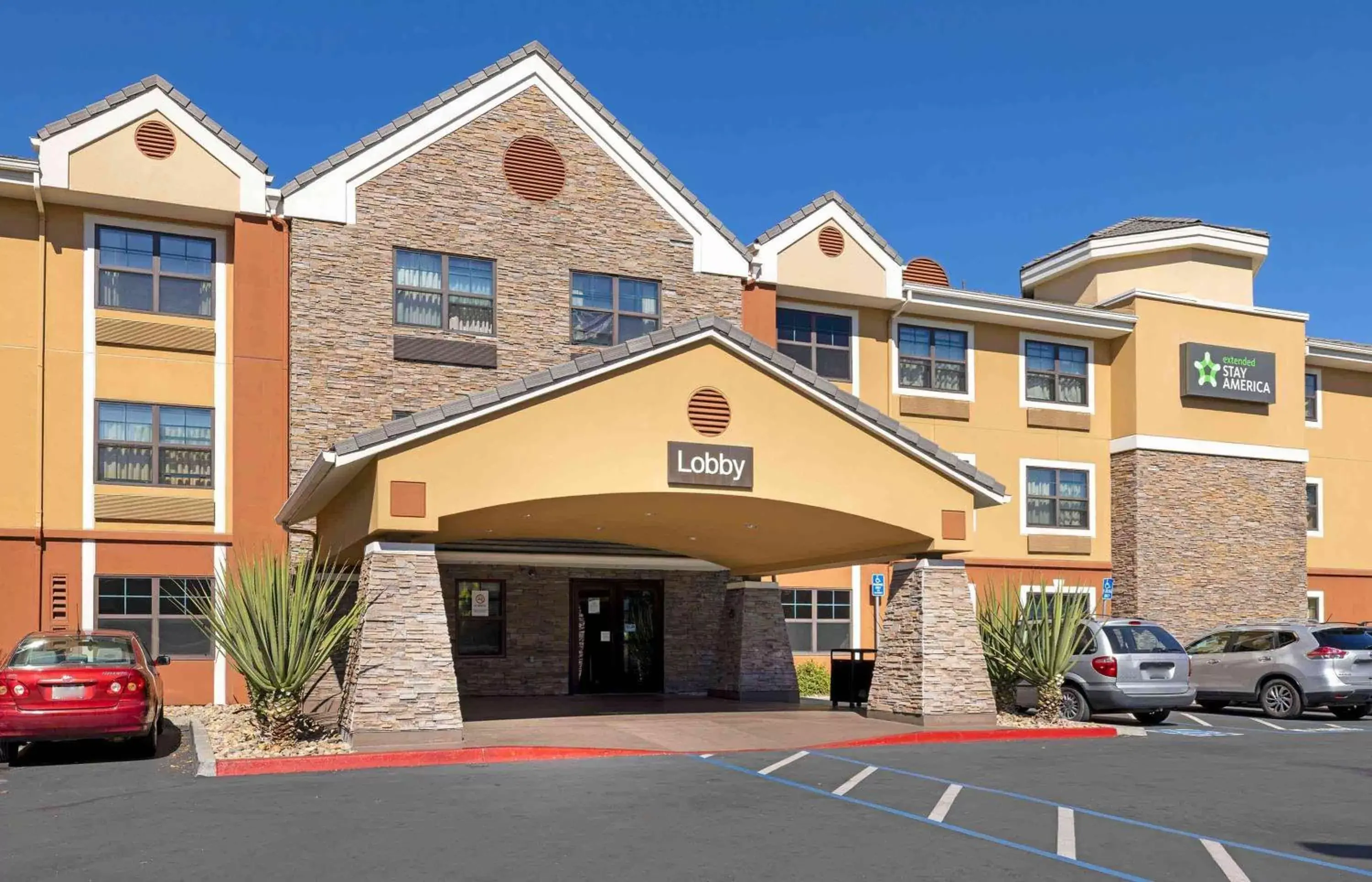 Property Building in Extended Stay America Suites - San Diego - Carlsbad Village by the Sea