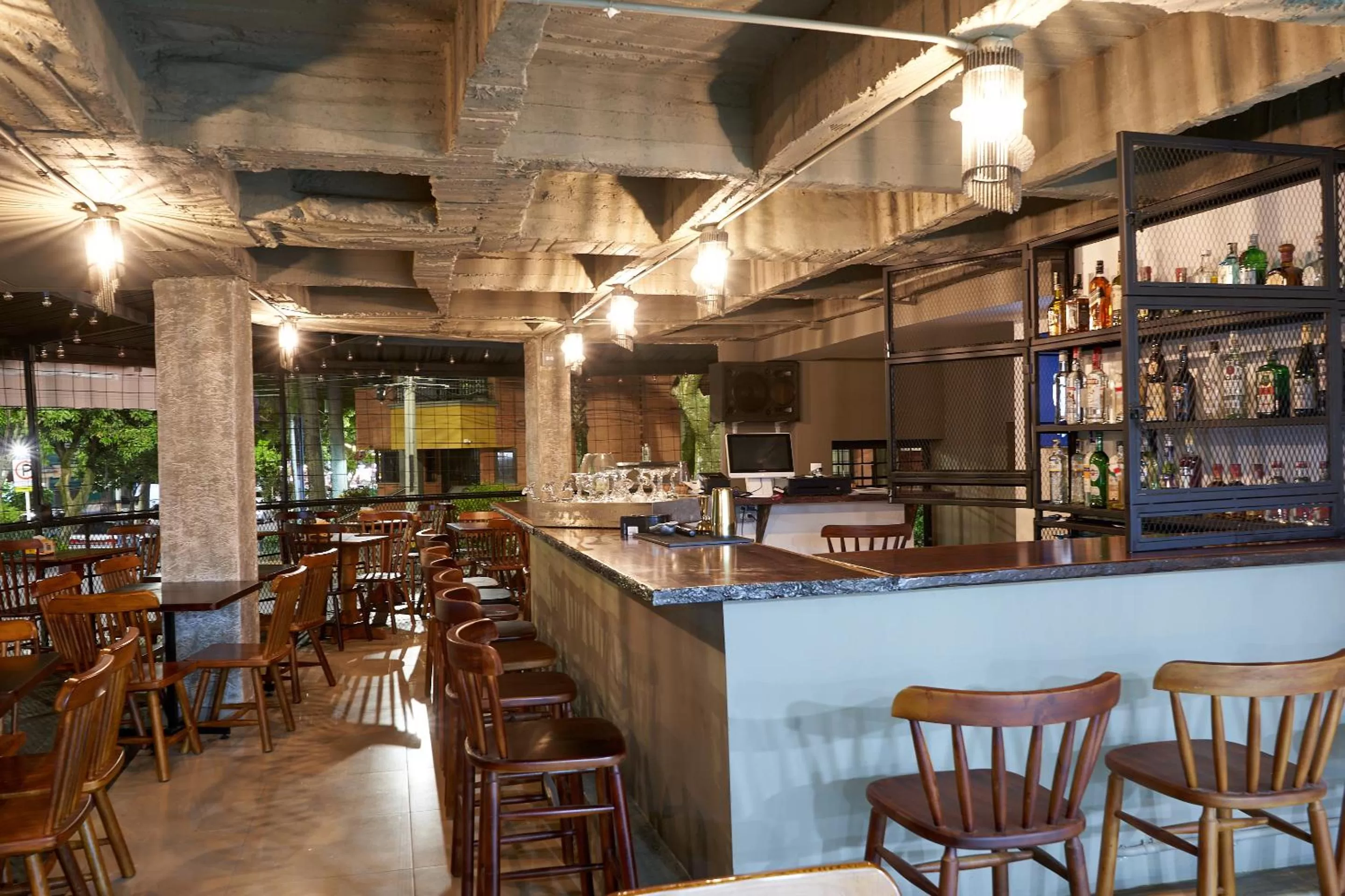 Restaurant/Places to Eat in Farum Hotel Express